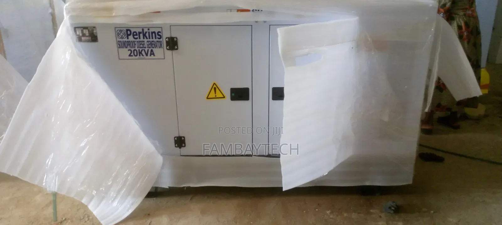 Heavy Duty Perkins Silent Generator 20kva