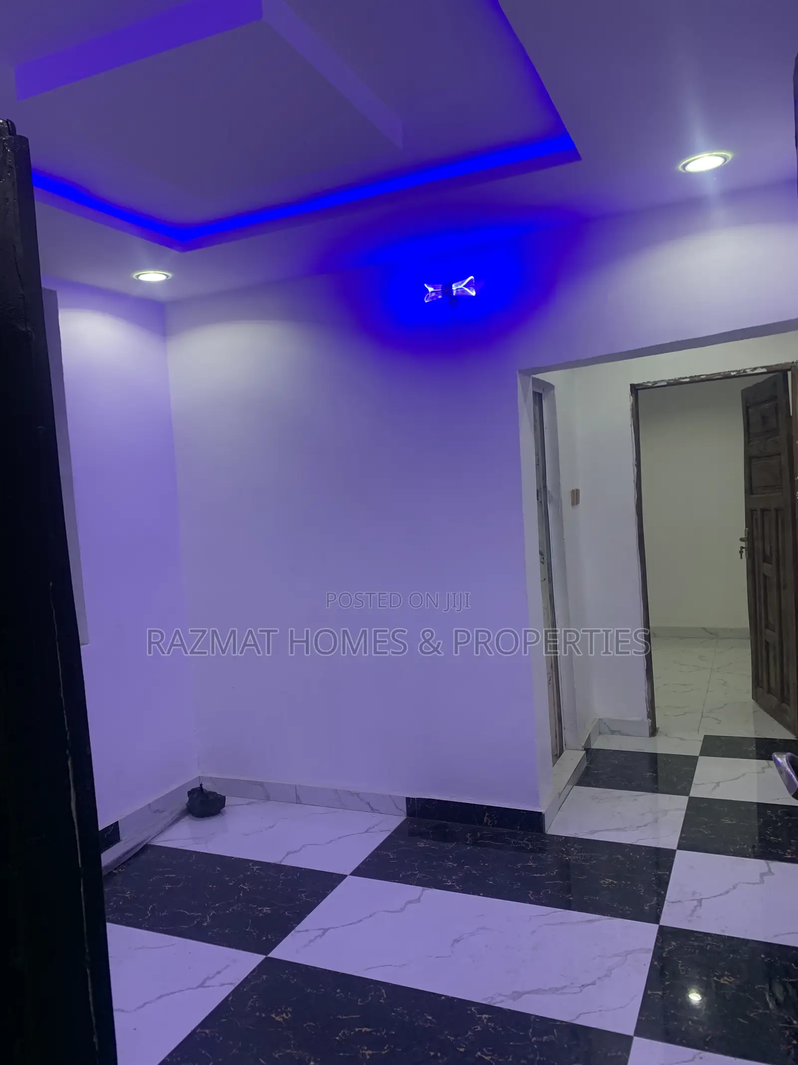 Mini Flat in Itire for rent