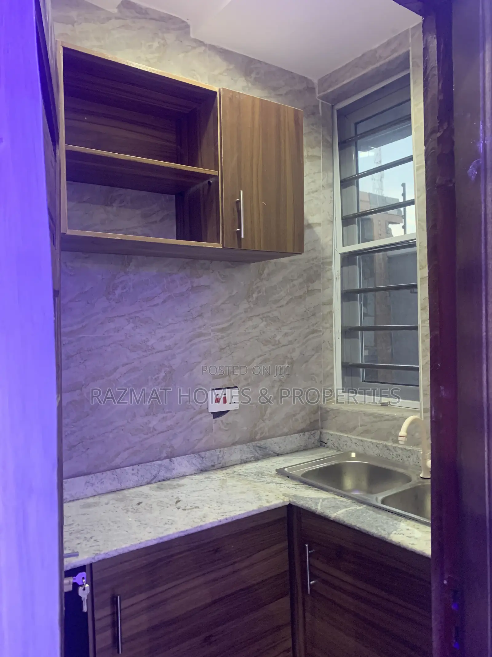 Mini Flat in Itire for rent