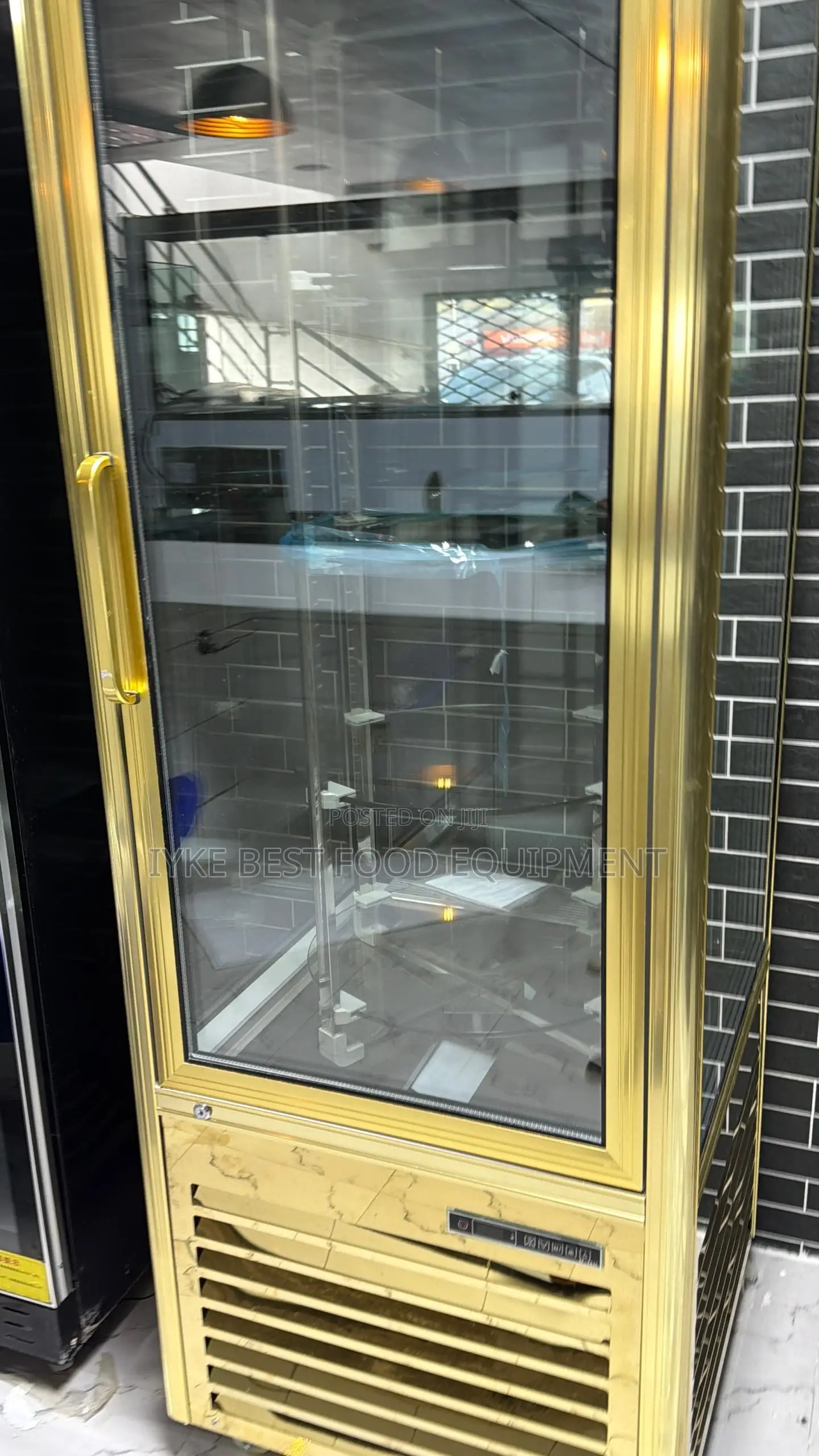 Rotary Cake Display Chiller