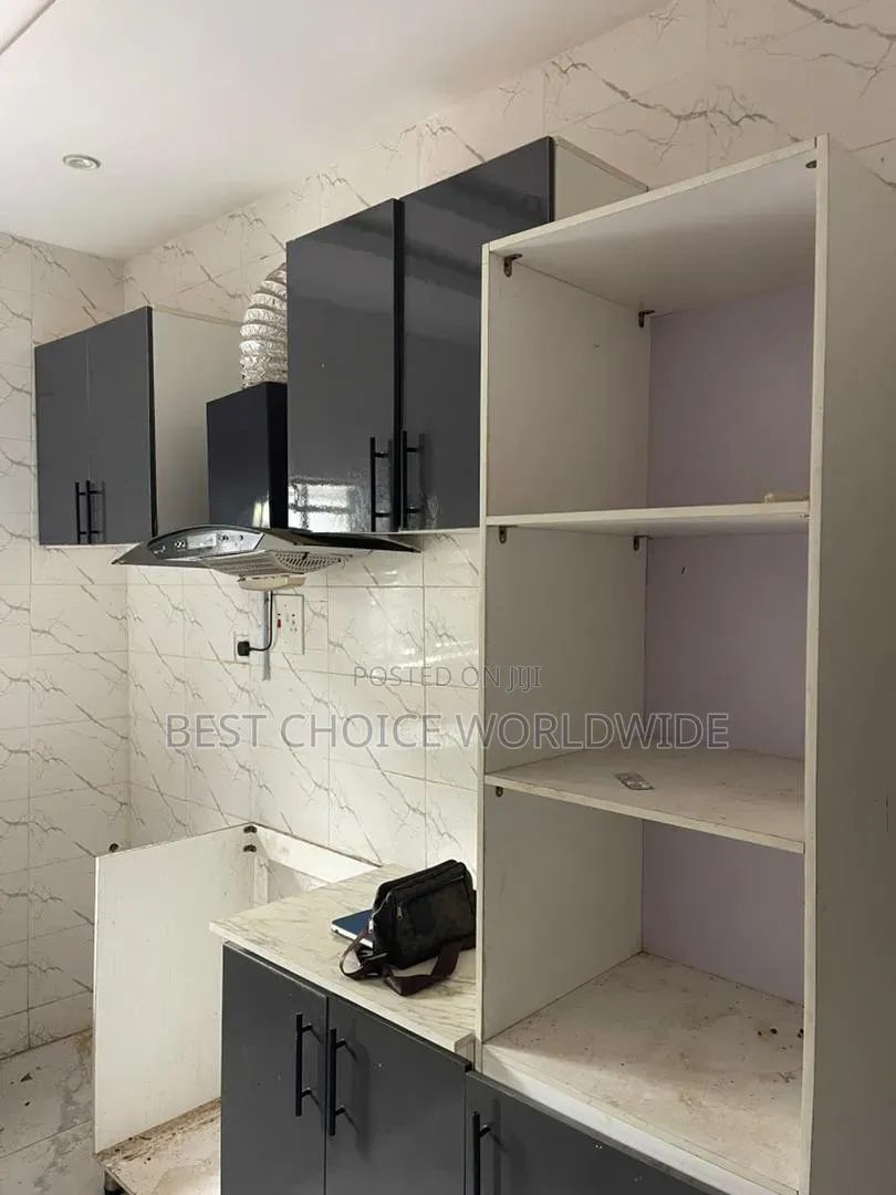 4bdrm Duplex in Kolapo Ishola Gra, Akobo for rent