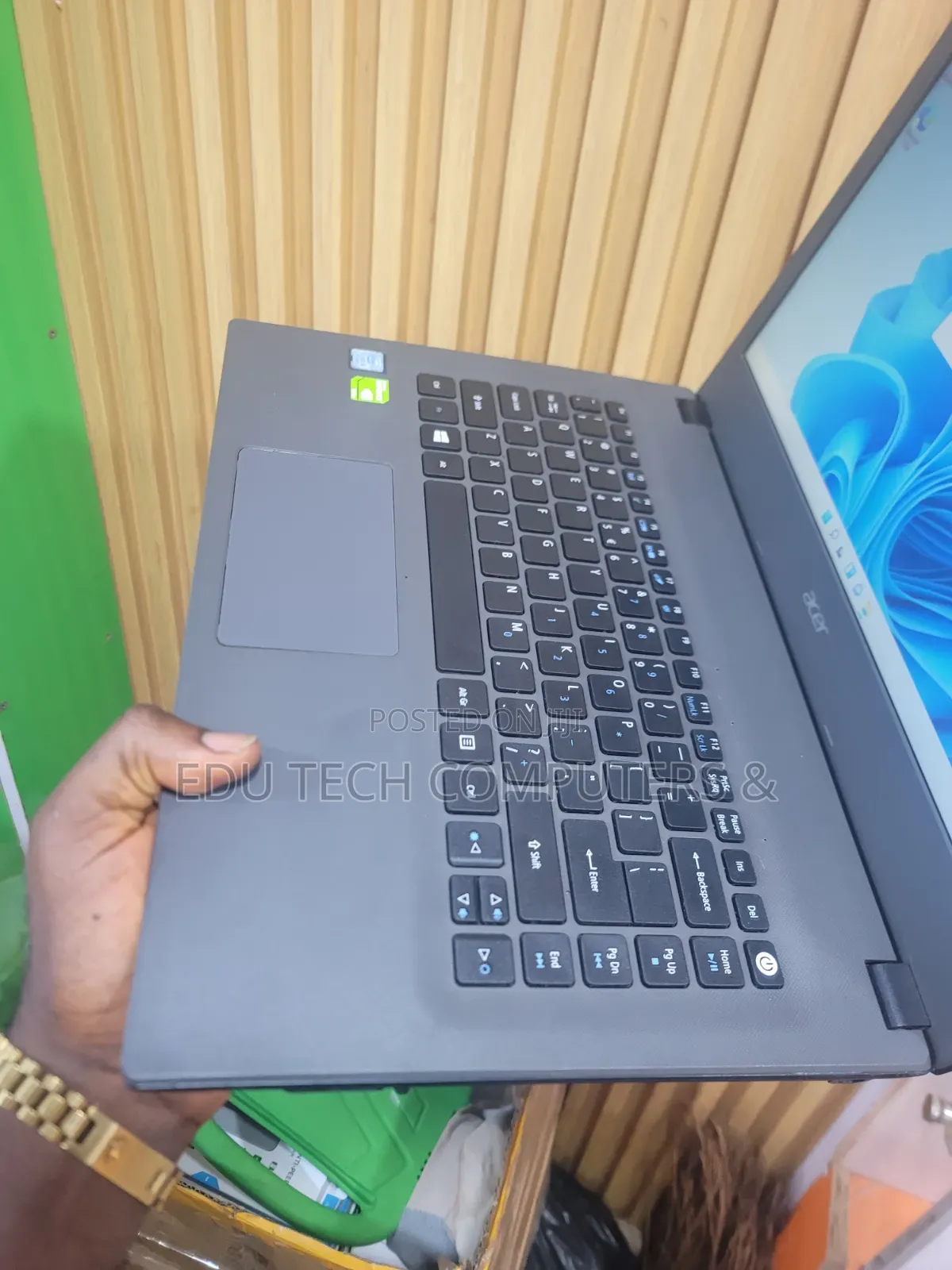 Laptop Acer Aspire E5-474G 8GB Intel Core i5 HDD 320GB