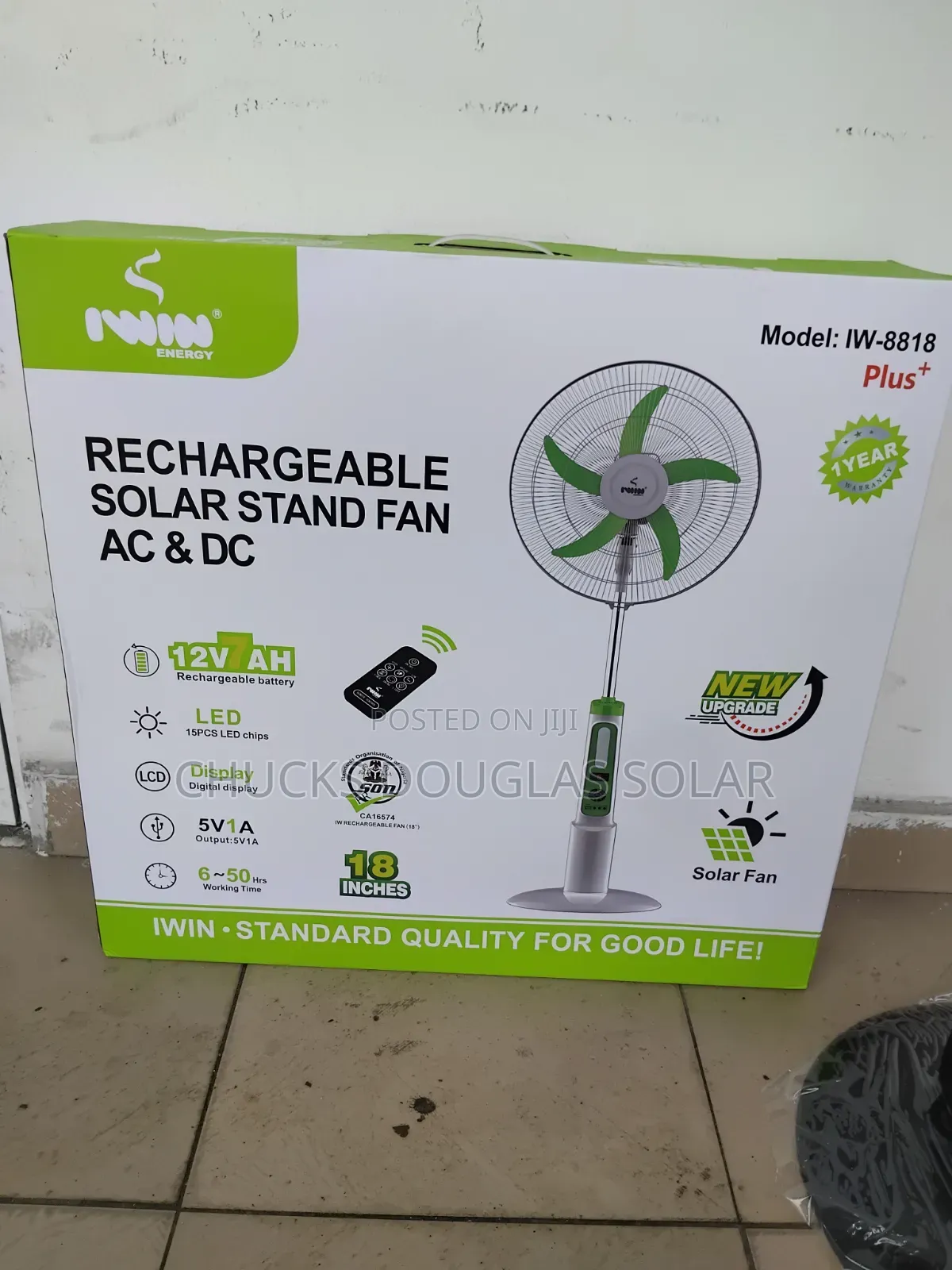 Iwin 18-Inches Solar Rechargeable Stand Fan