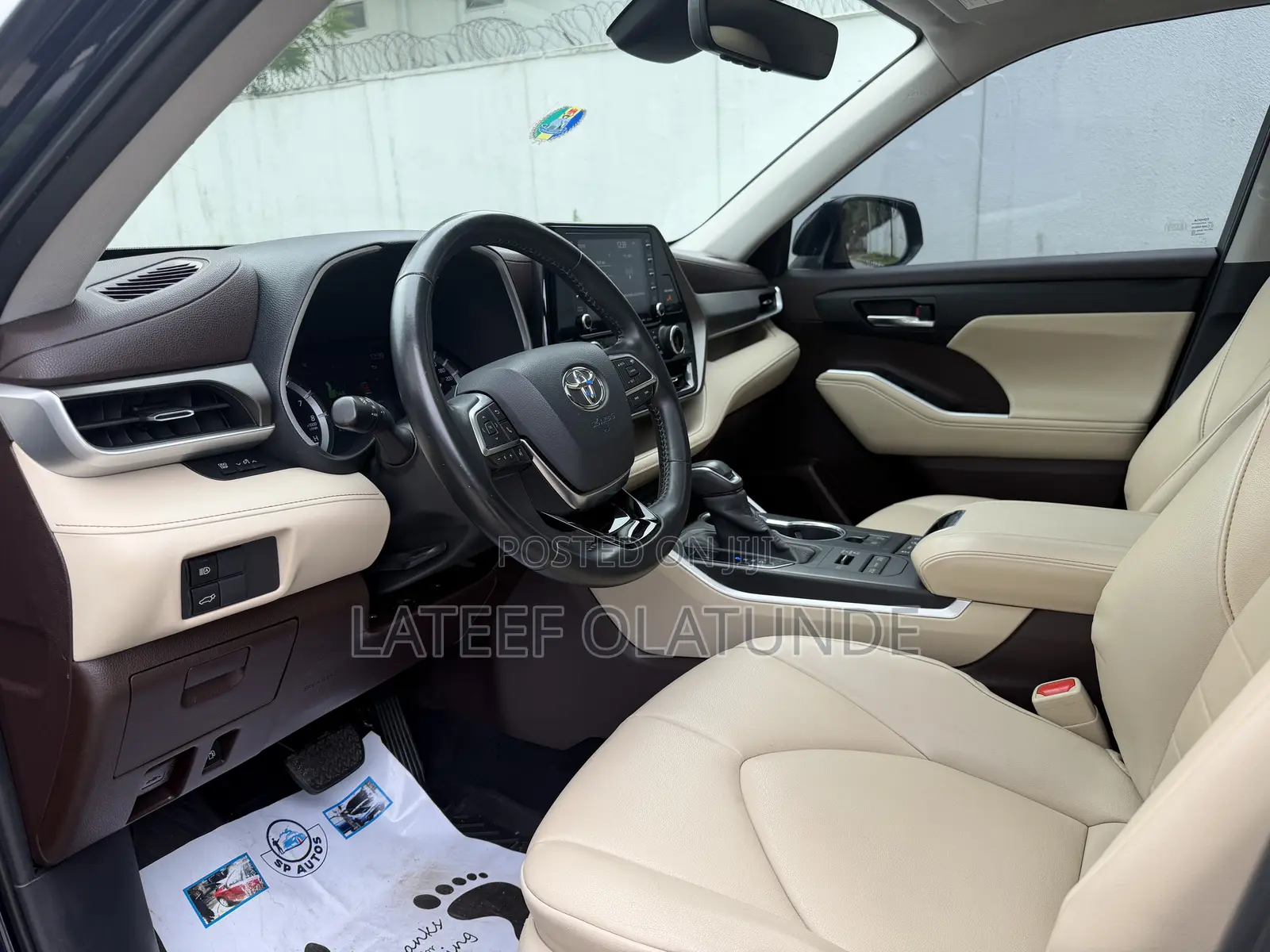 Toyota Highlander XLE AWD 2020 Blue