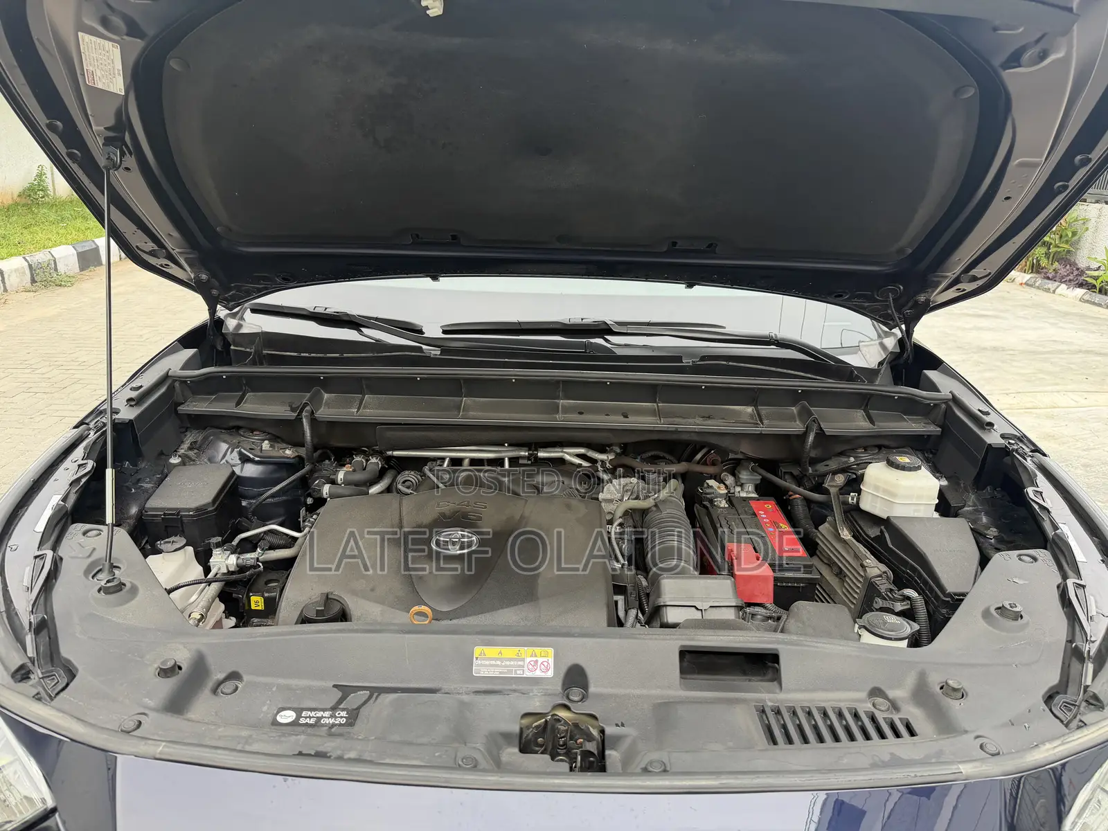Toyota Highlander XLE AWD 2020 Blue
