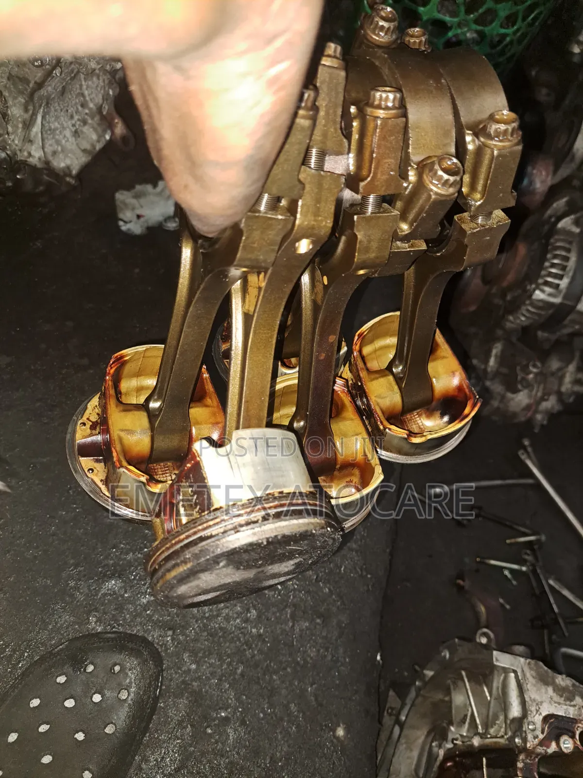 Pissting for Acura MDX 2010 Model