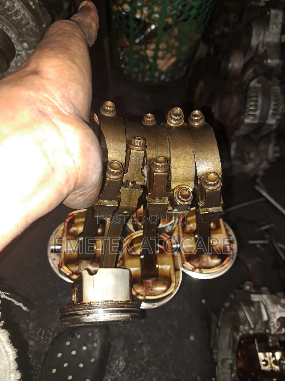 Pissting for Acura MDX 2010 Model