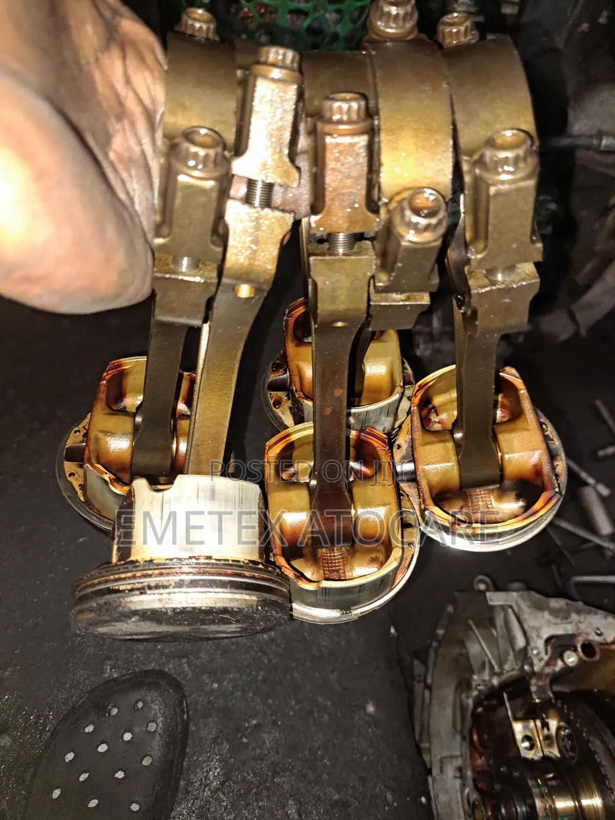 Pissting for Acura MDX 2010 Model