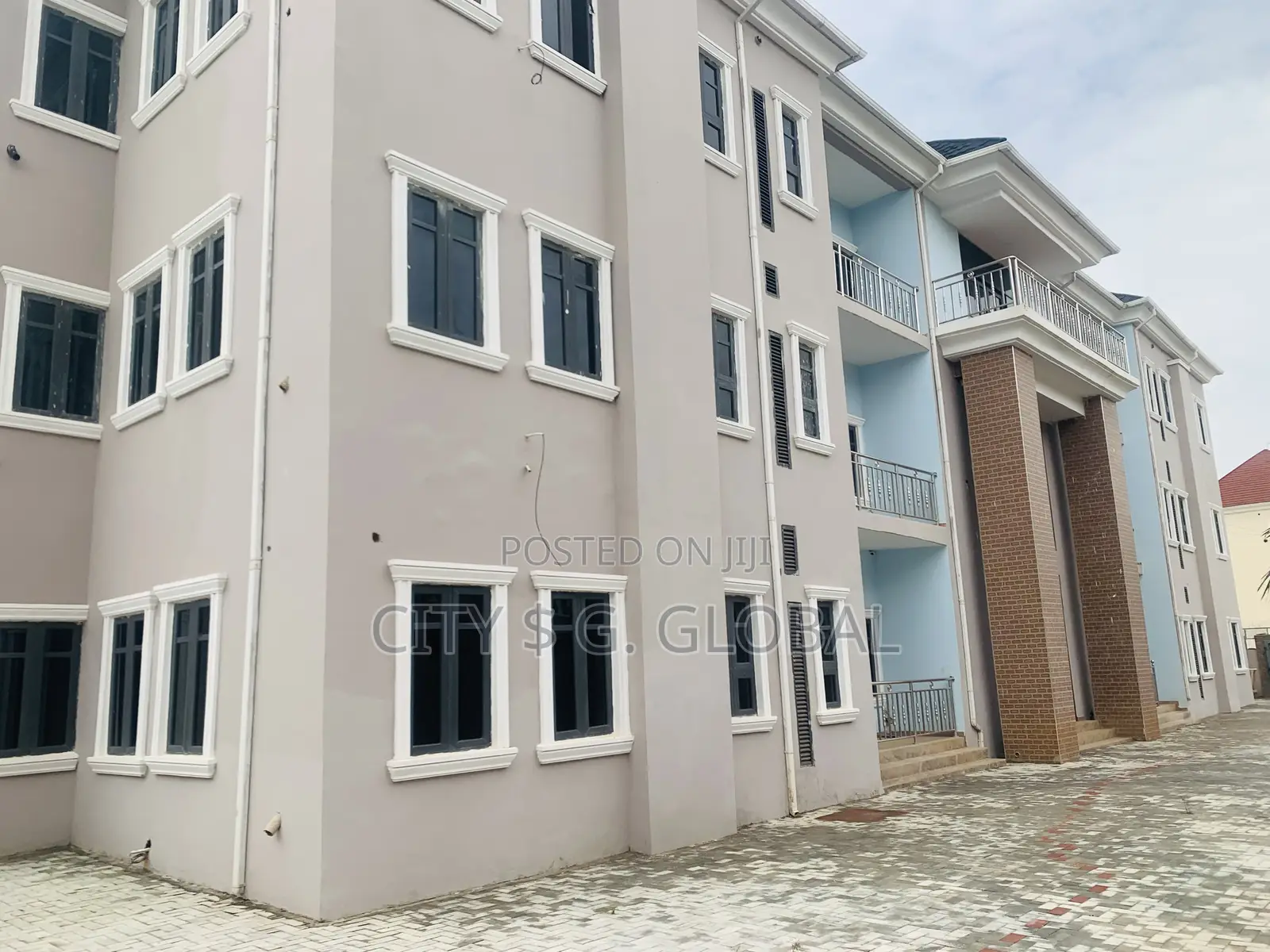 A Newly Built 4 Bedroom Block Of Flats For Lease