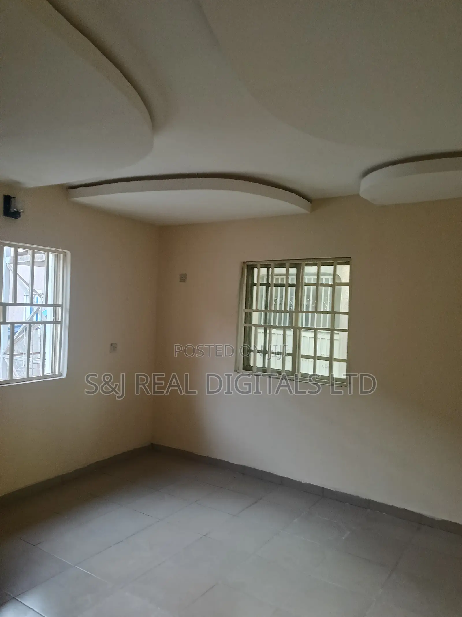2bdrm Block of Flats in Kubwa for rent