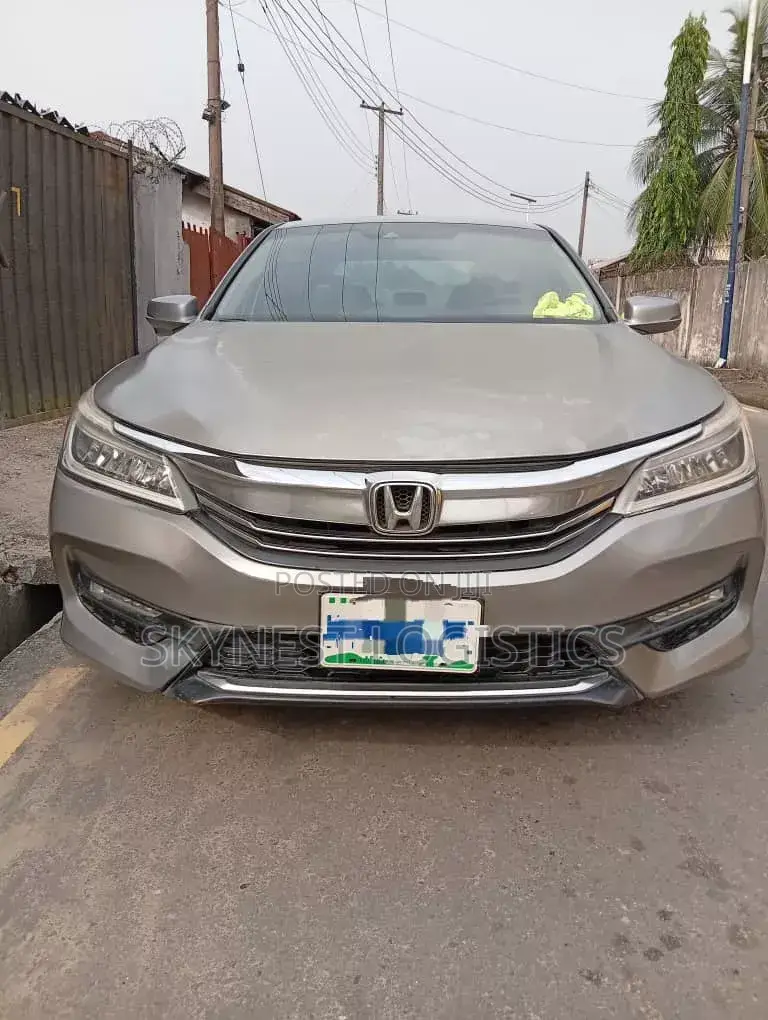 Honda Accord 2016 Gray
