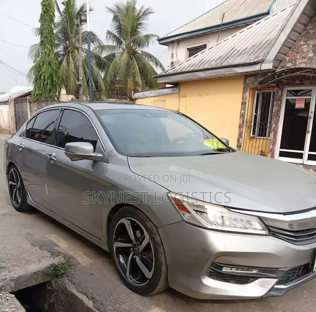 Honda Accord 2016 Gray