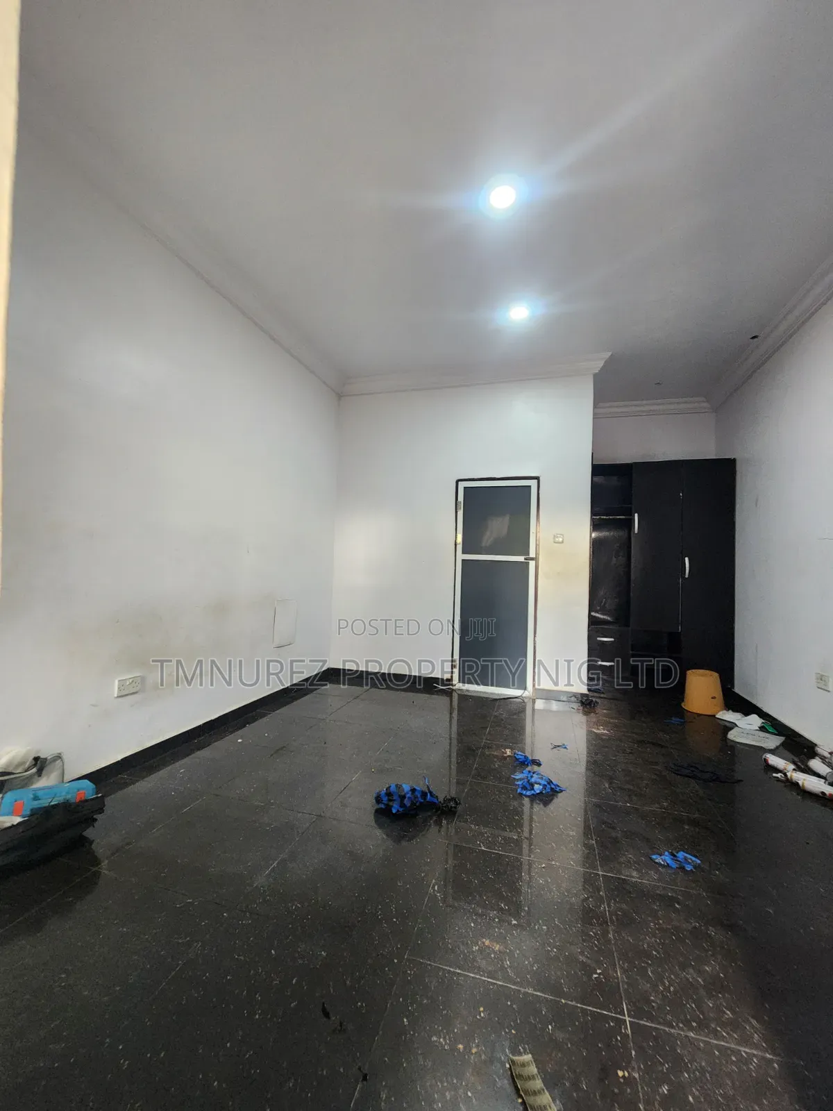 1bdrm Apartment in Chevron for rent