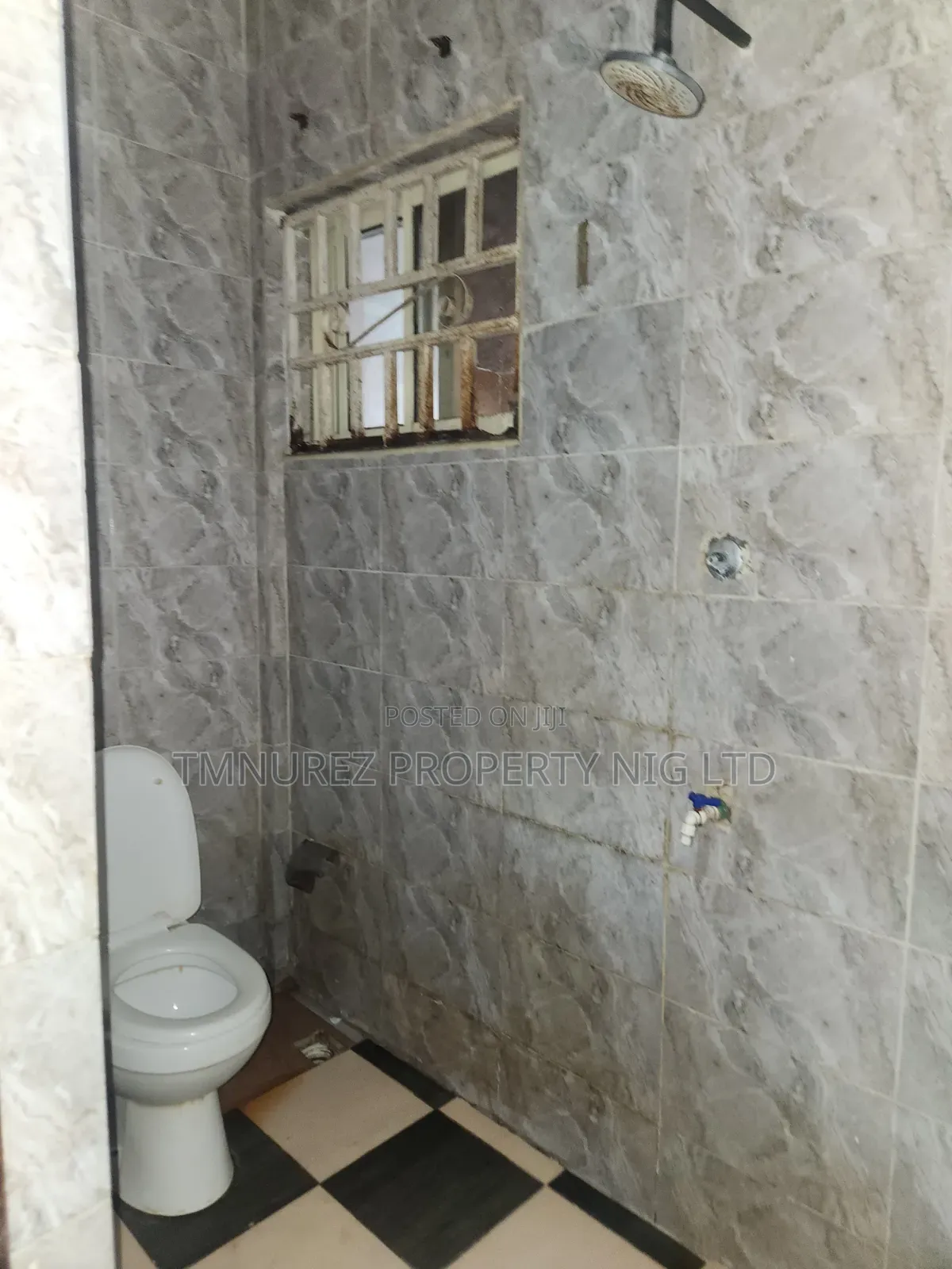 1bdrm Apartment in Chevron for rent