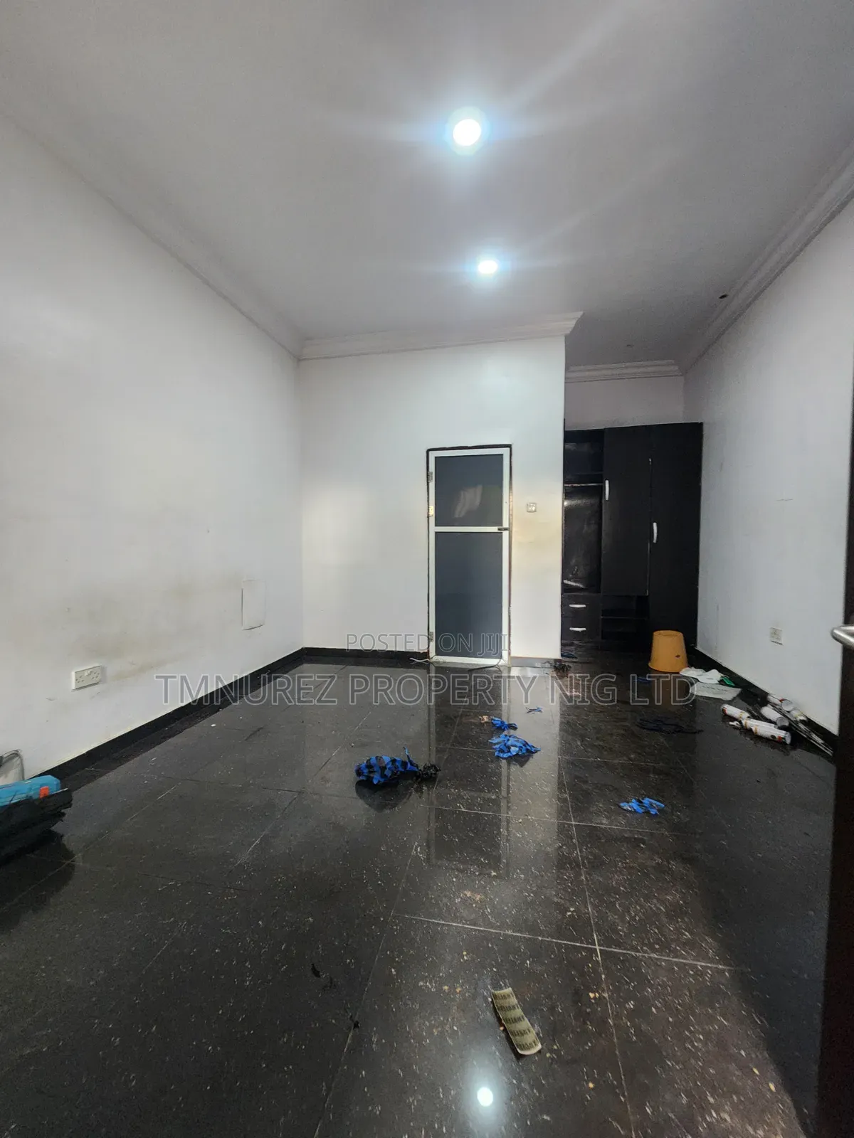 1bdrm Apartment in Chevron for rent