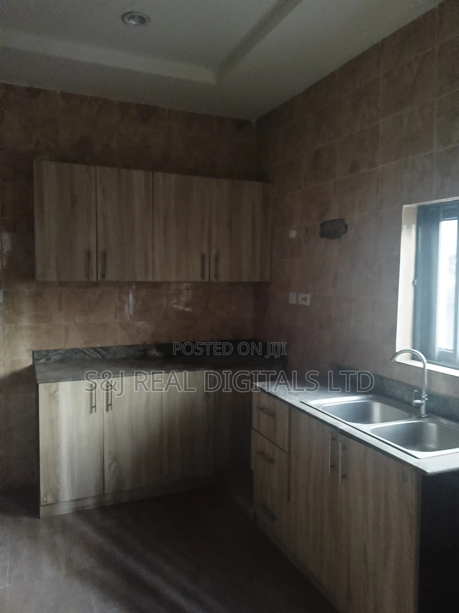 2bdrm Block of Flats in Kubwa for rent