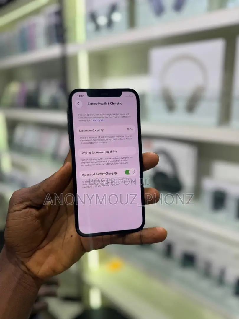 Apple iPhone 12 64 GB Black