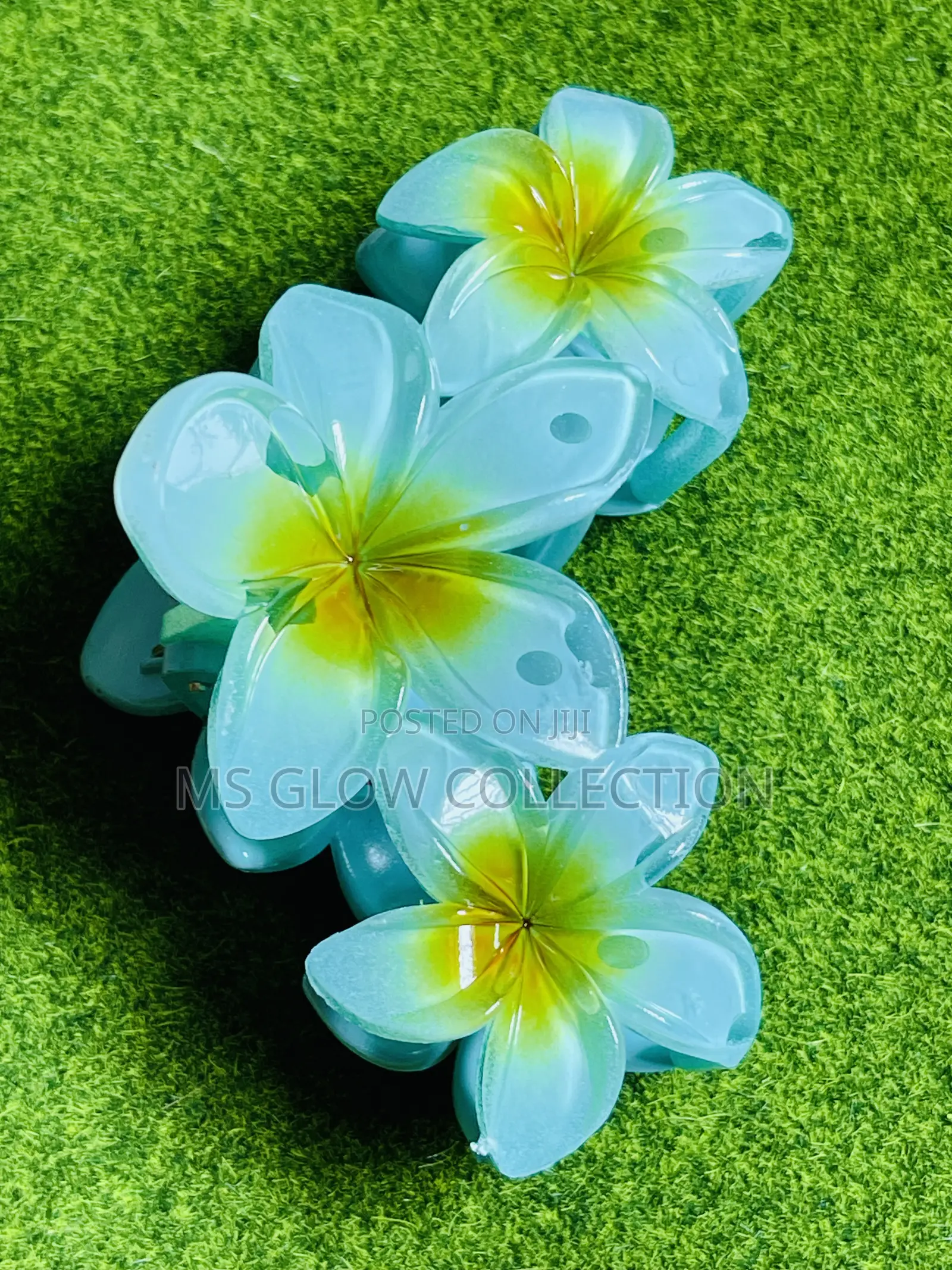 Flora Hair Clips