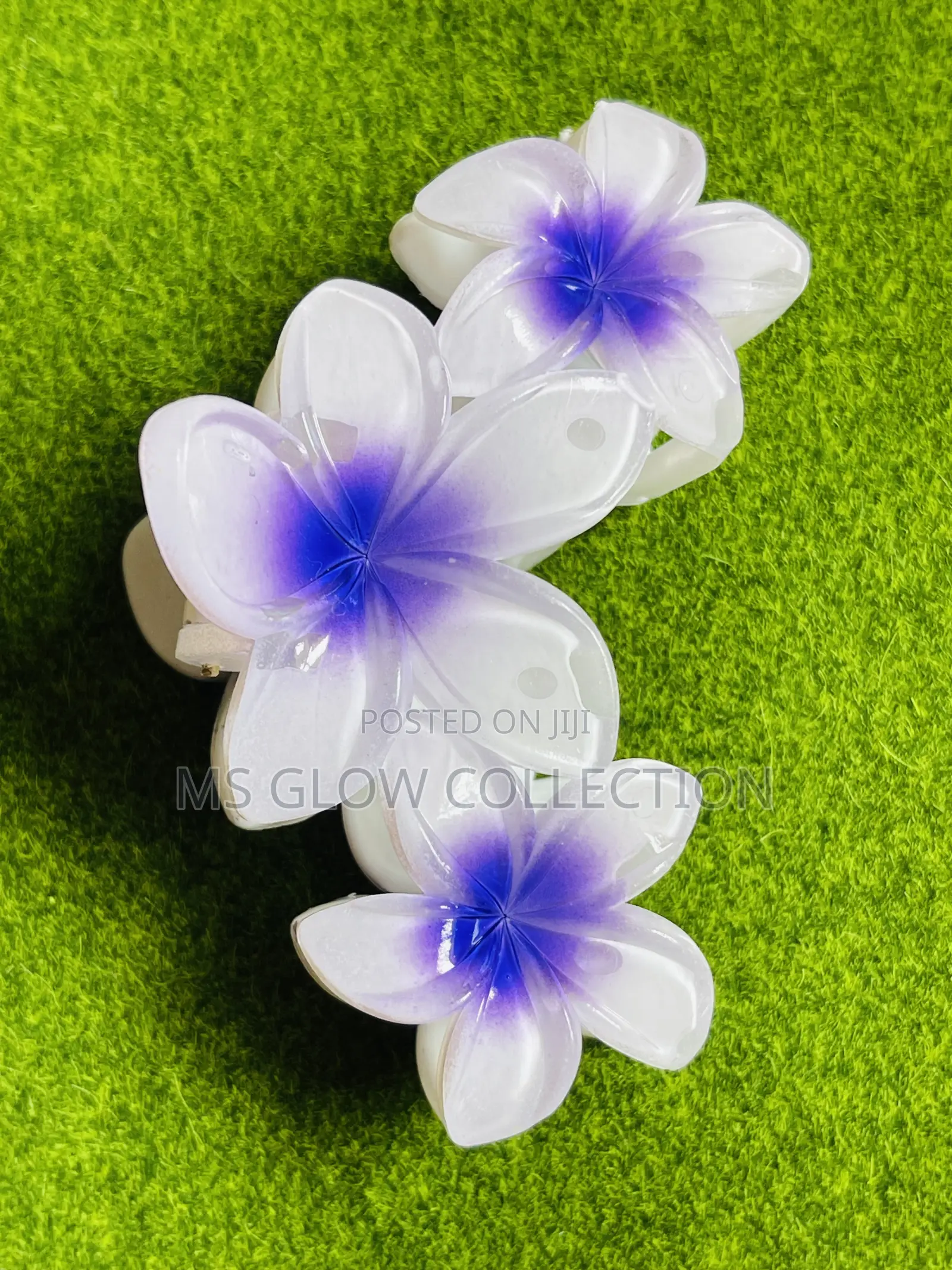 Flora Hair Clips