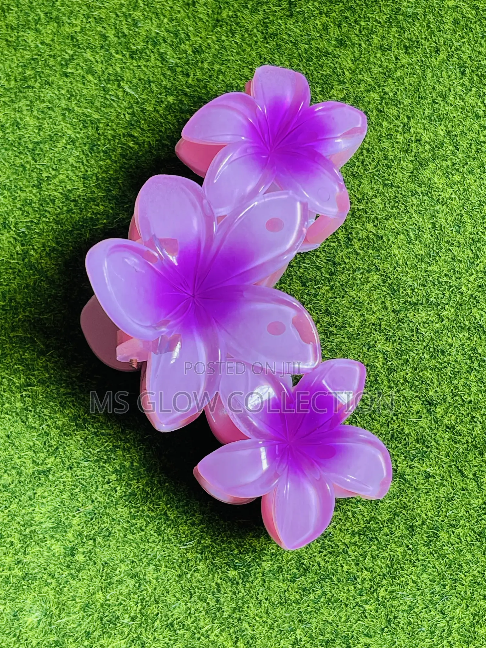 Flora Hair Clips