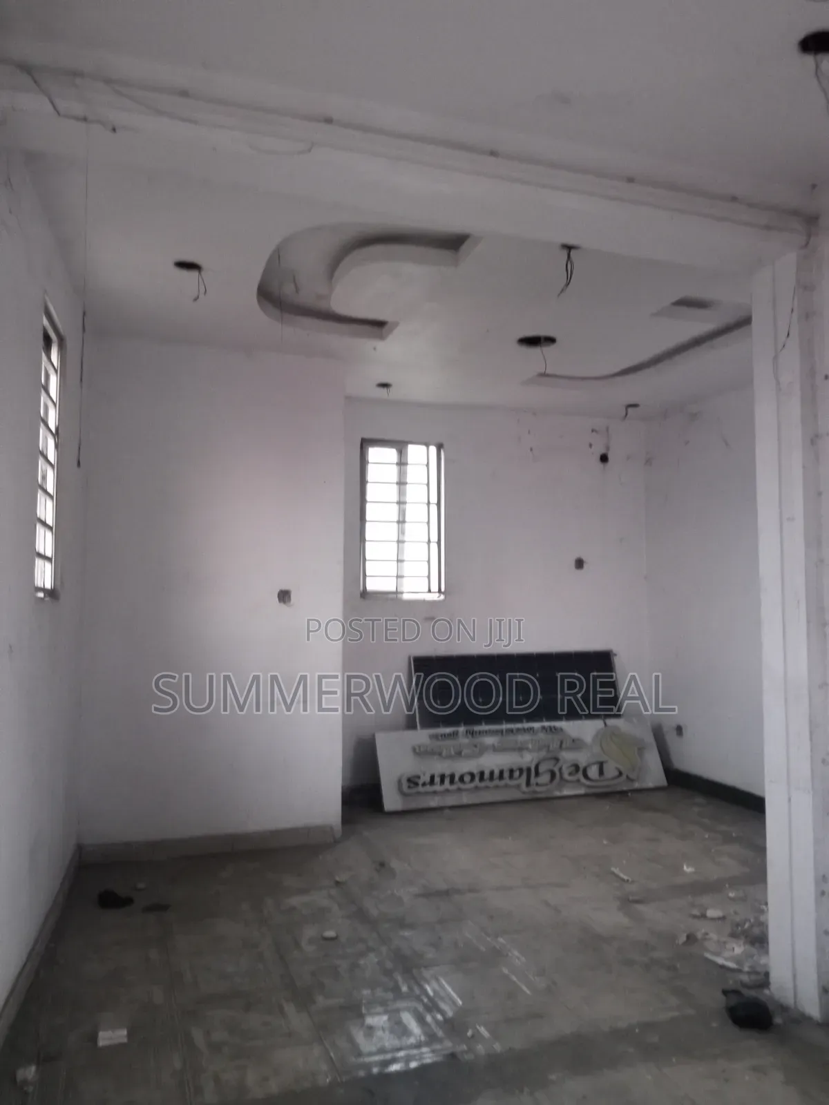 Shop to Let