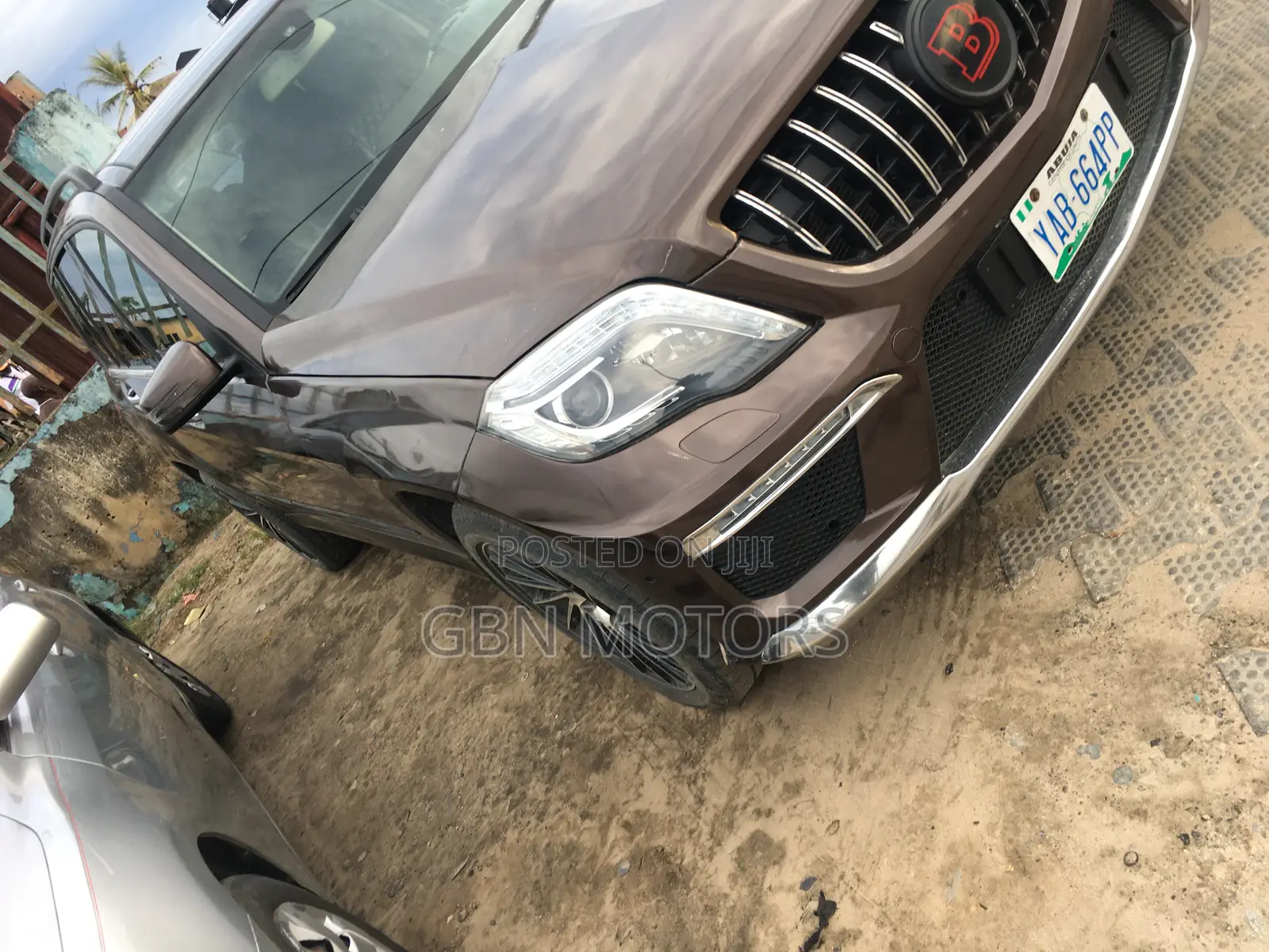 Mercedes-Benz GLK-Class 2014 Brown