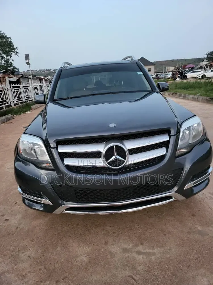 Mercedes-Benz GLK-Class 2010 Gray