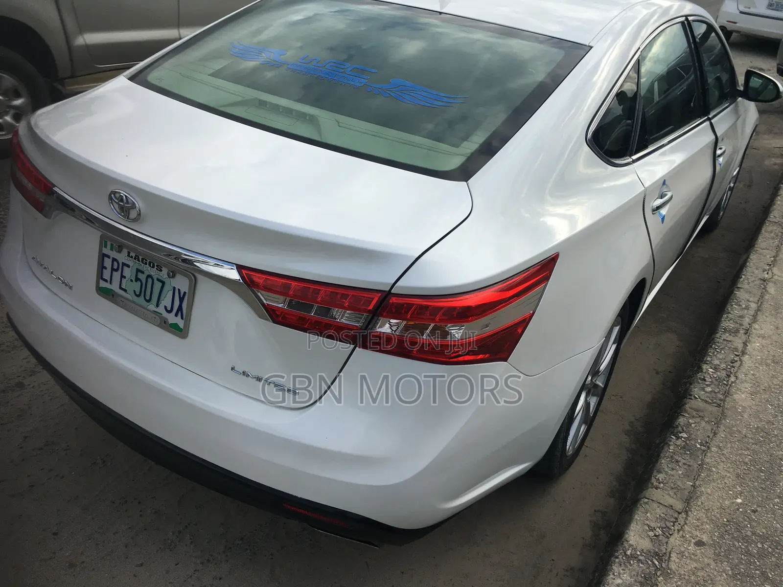 Toyota Avalon 2014 White