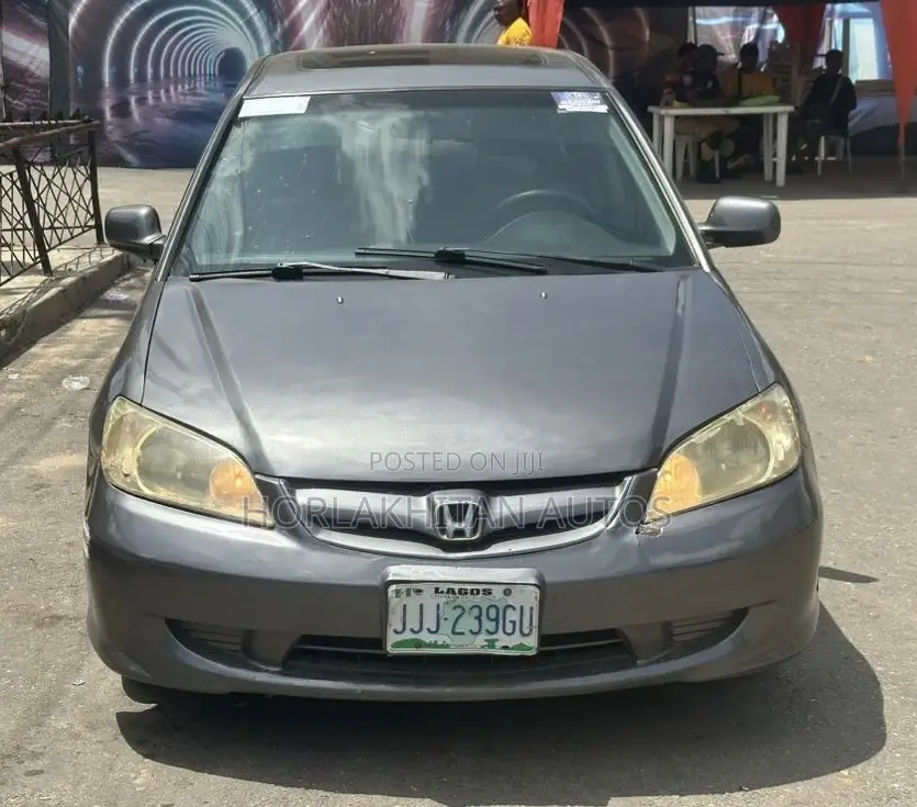 Honda Civic 2005 Gray