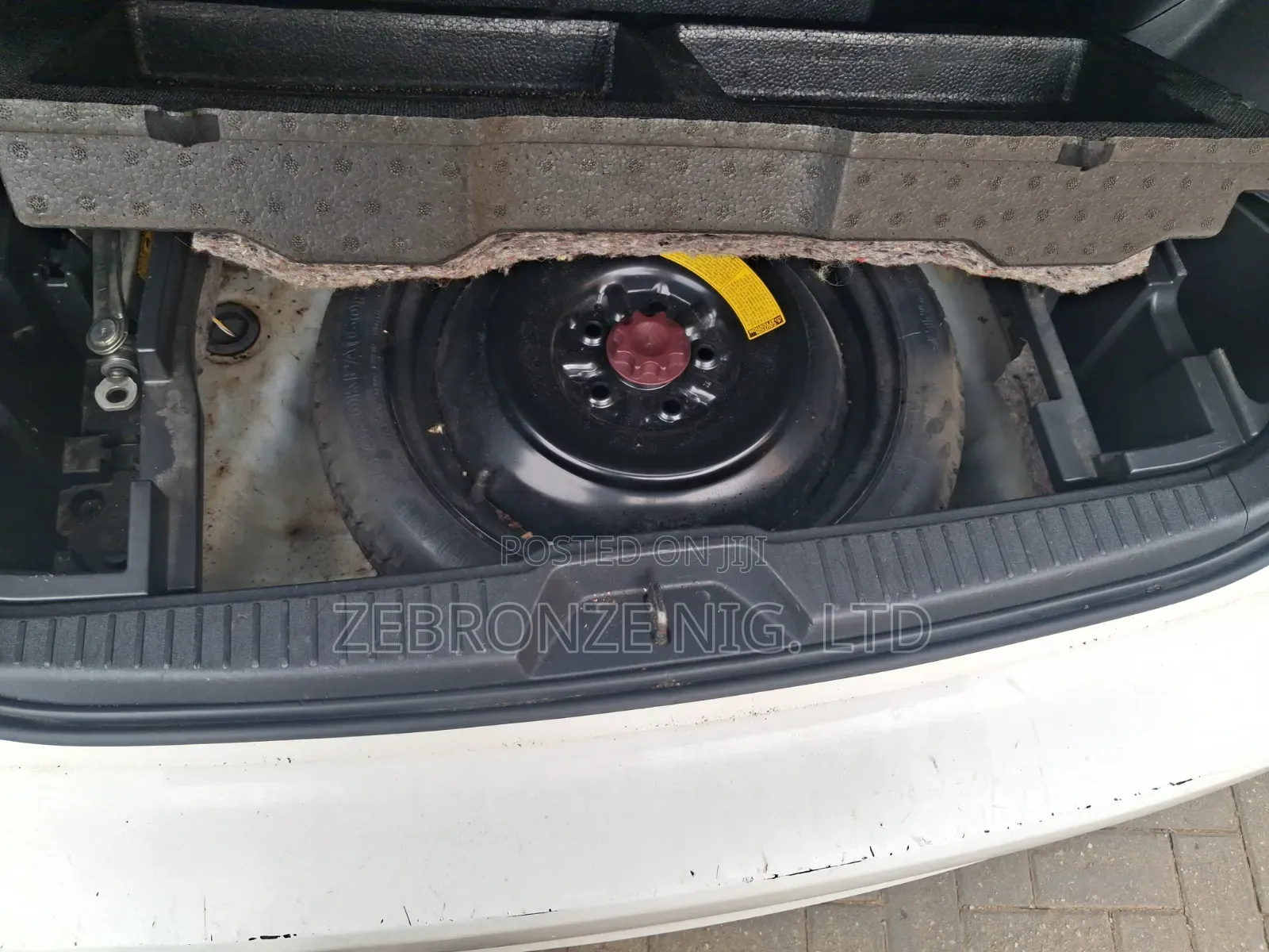Scion xB Base 2012 White