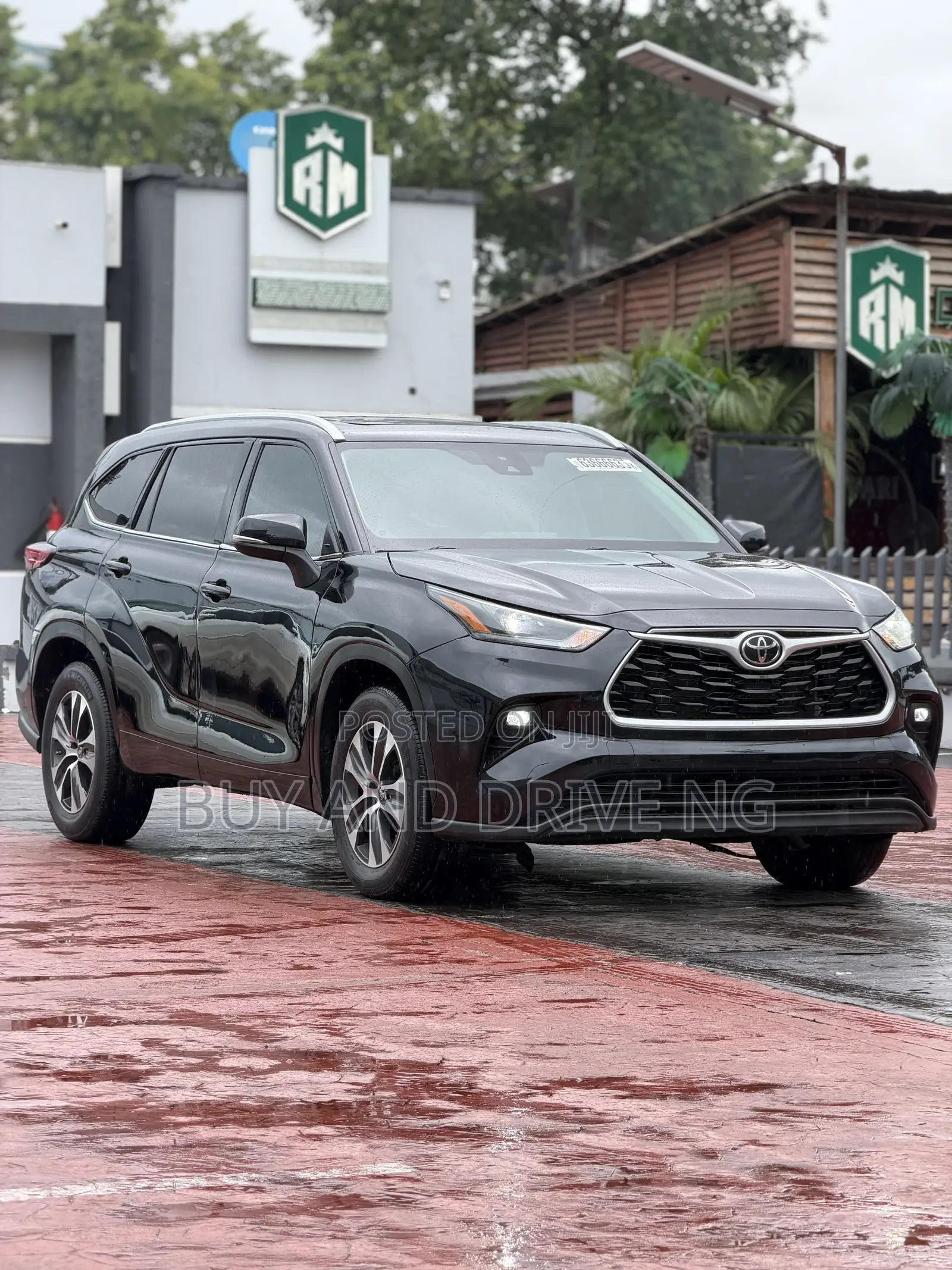 Toyota Highlander 2022 Black