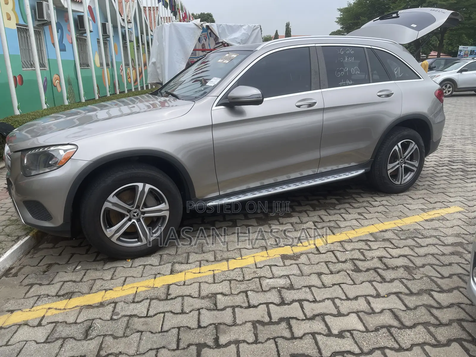 Mercedes-Benz GLC-Class 2019 Beige