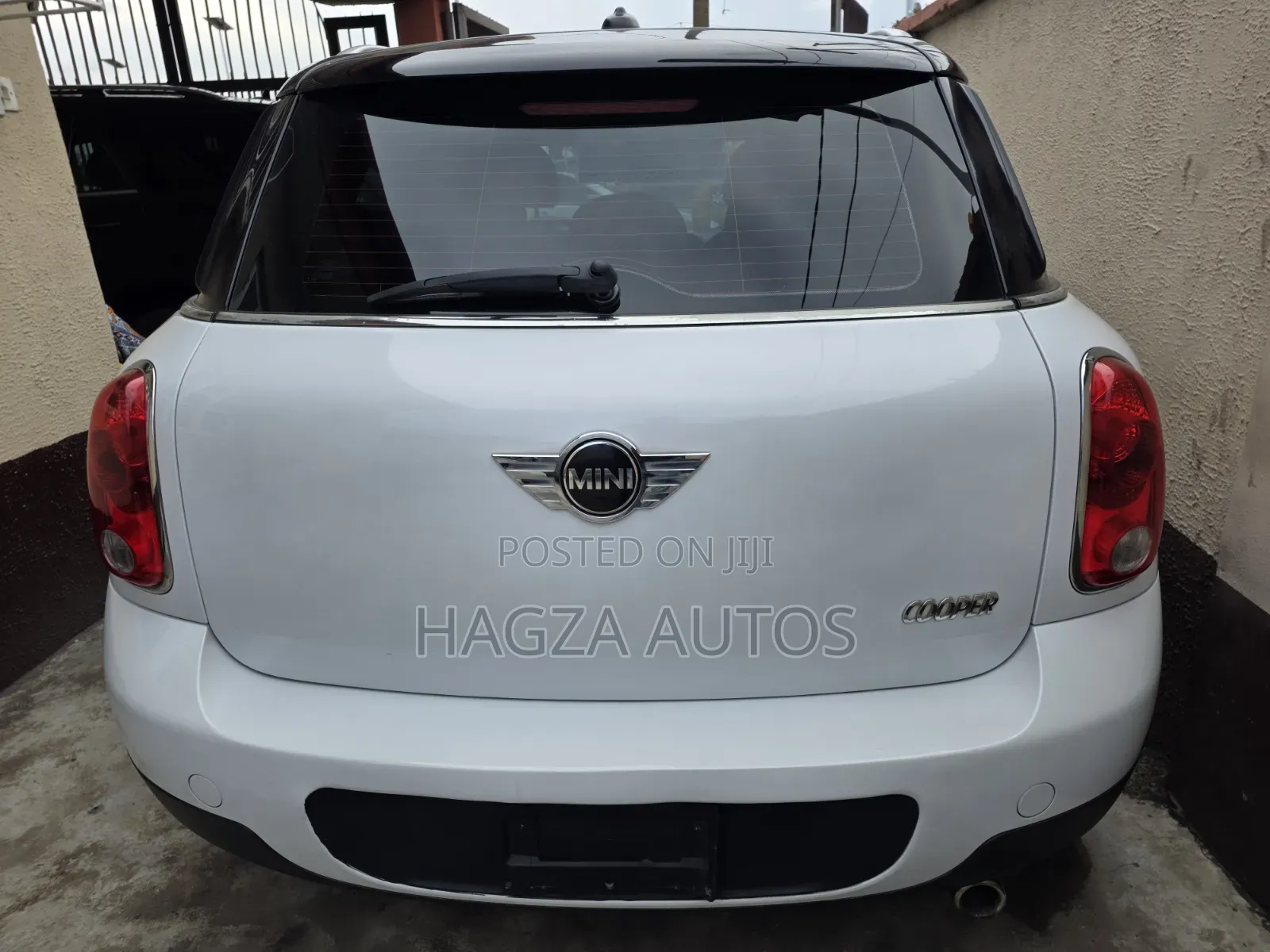 Mini Cooper Classic 2013 White