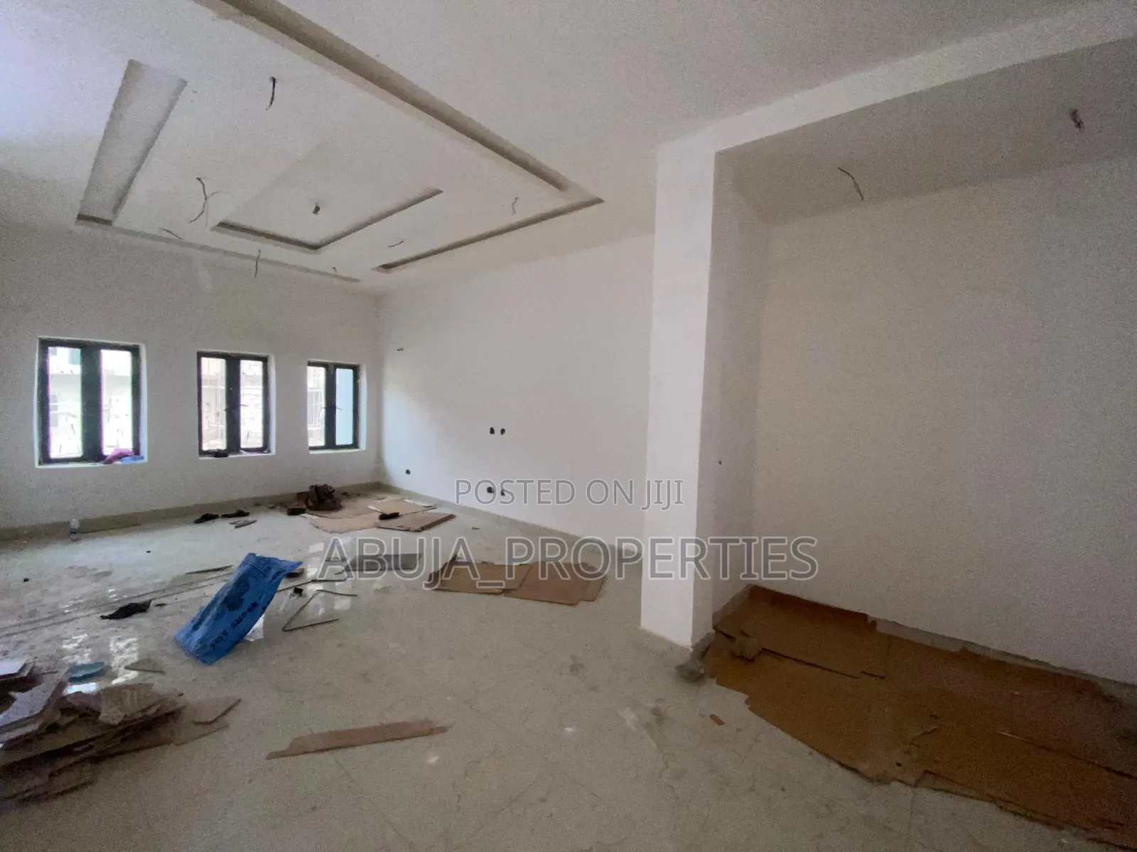 4bdrm Duplex in Mabushi for sale