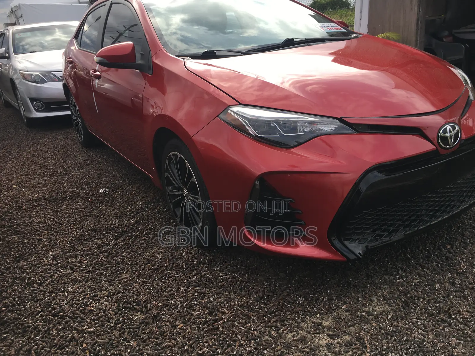 Toyota Corolla 2015 Red