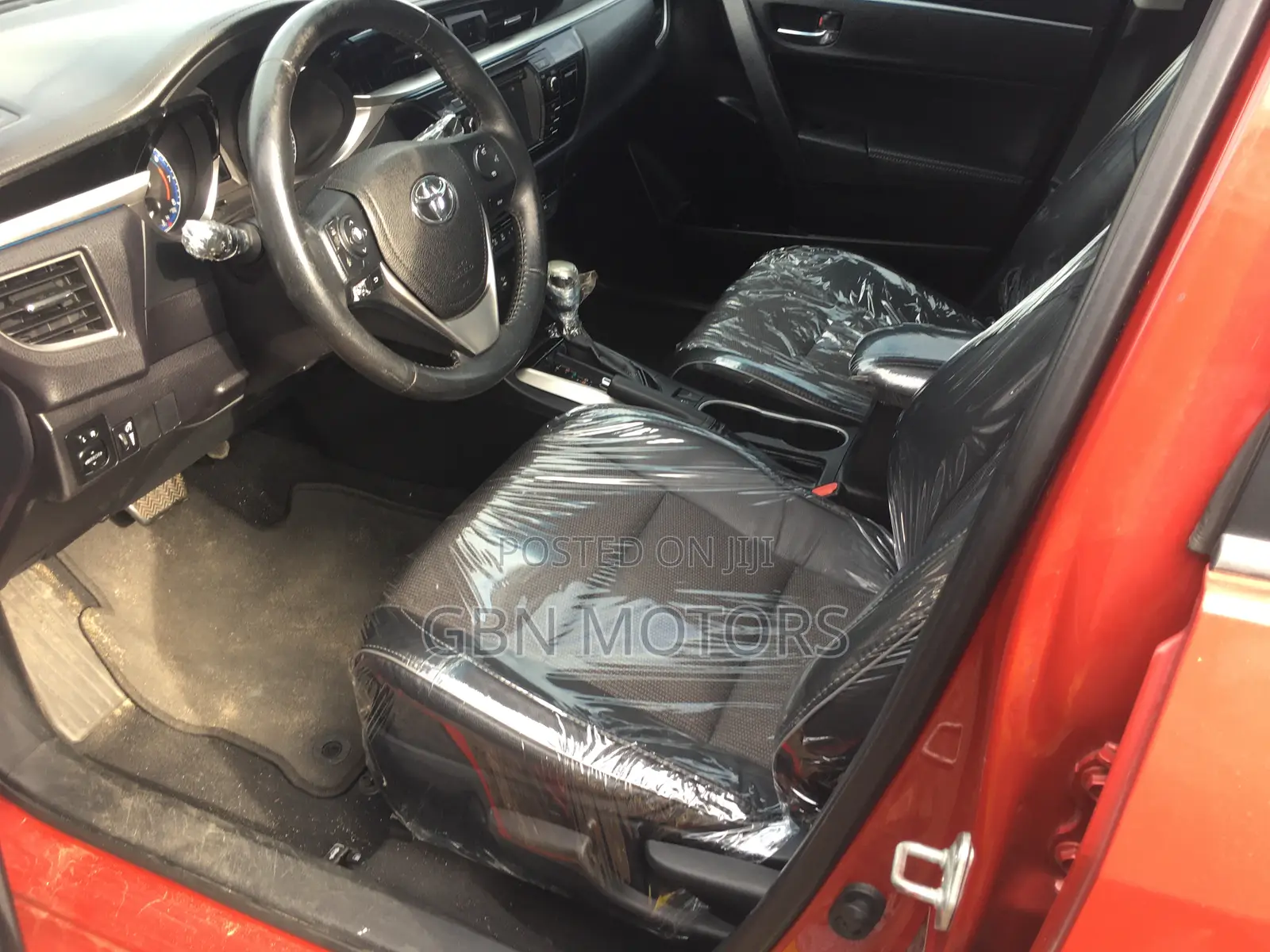 Toyota Corolla 2015 Red