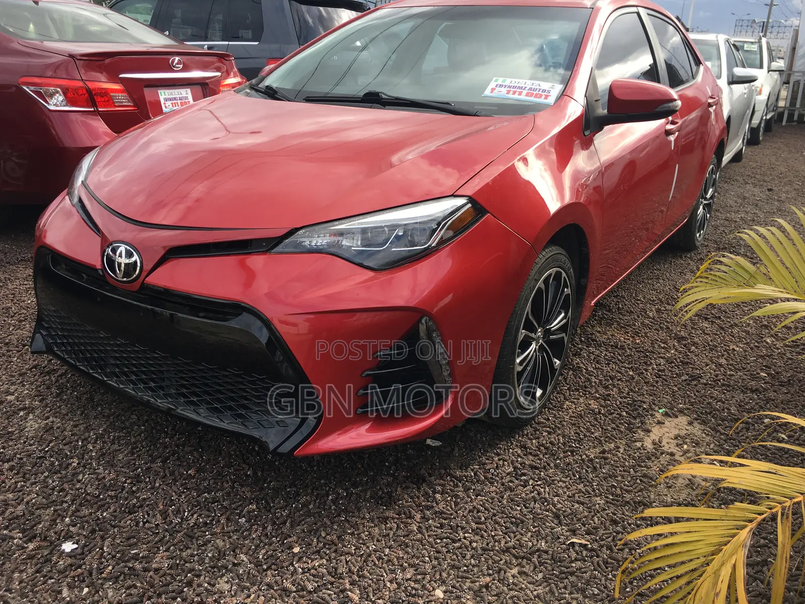 Toyota Corolla 2015 Red