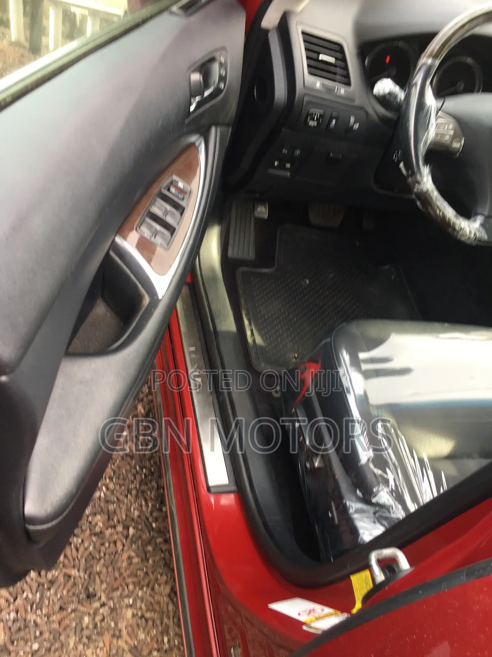 Lexus ES 2012 Red
