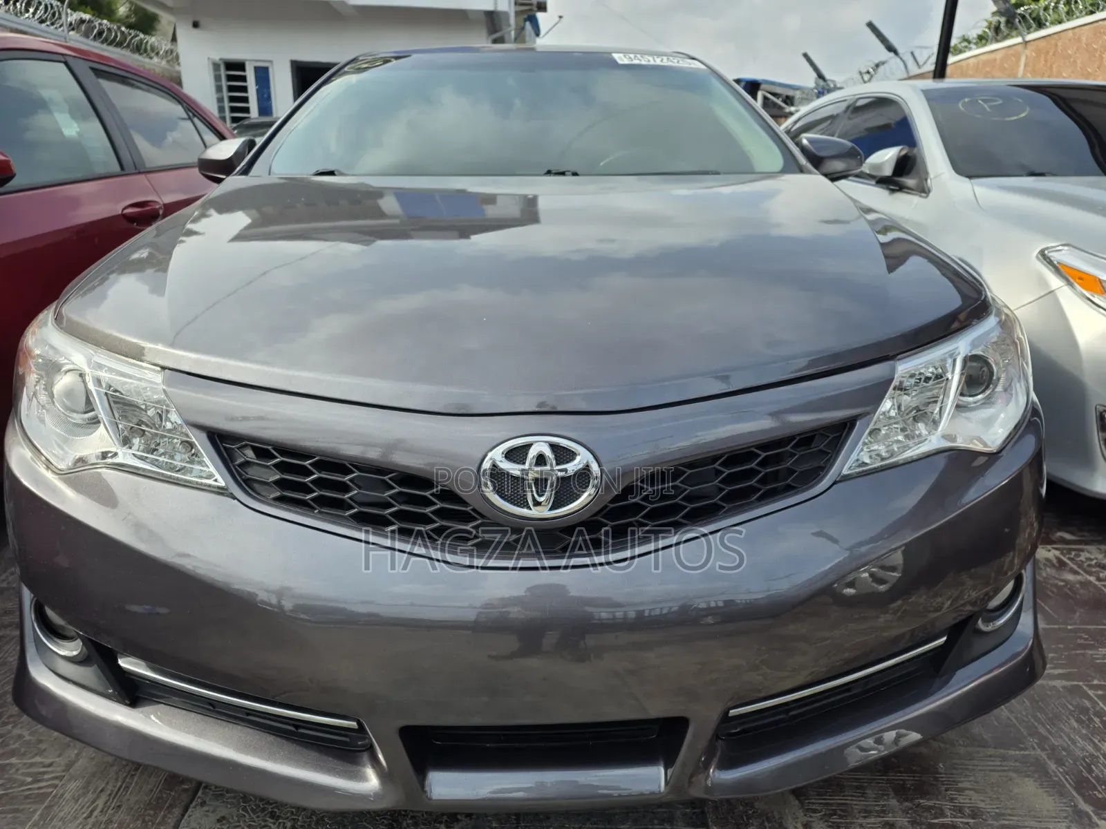 Toyota Camry SE Limited Edition 4dr Sedan (2.5L 4cyl 6A) 2012 Gray