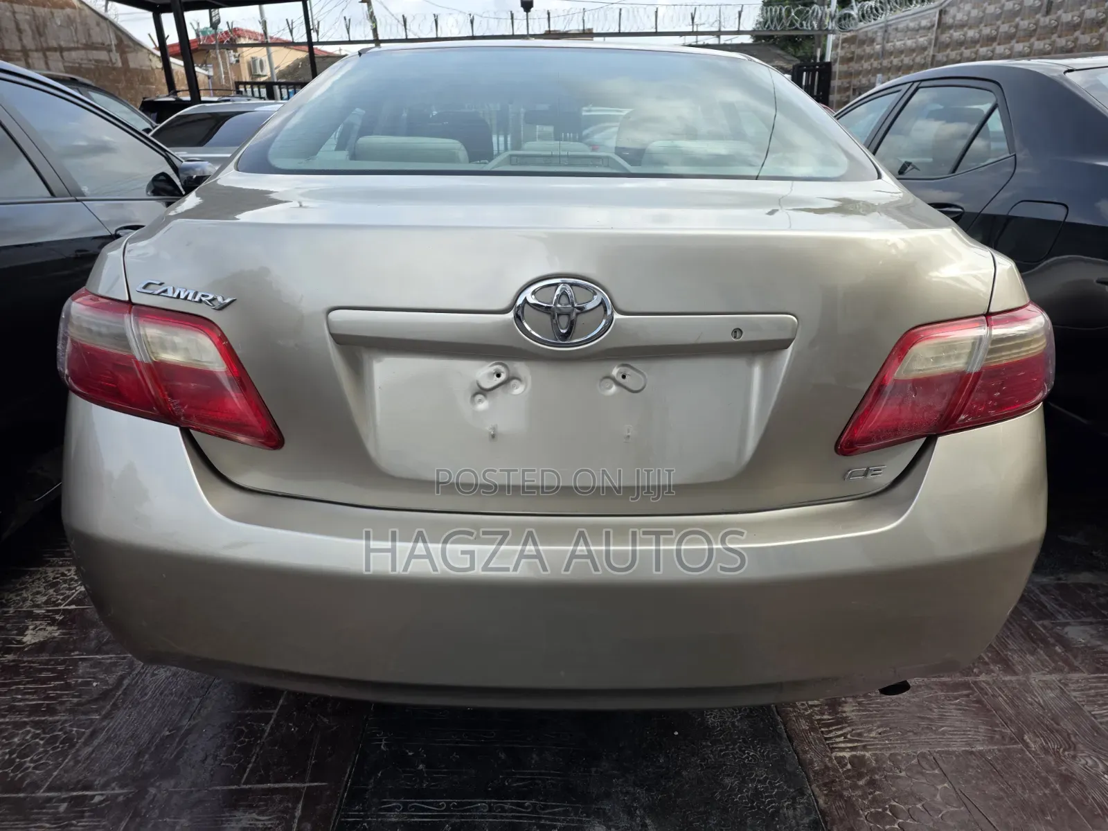 Toyota Camry 2.4 CE 2008 Gold