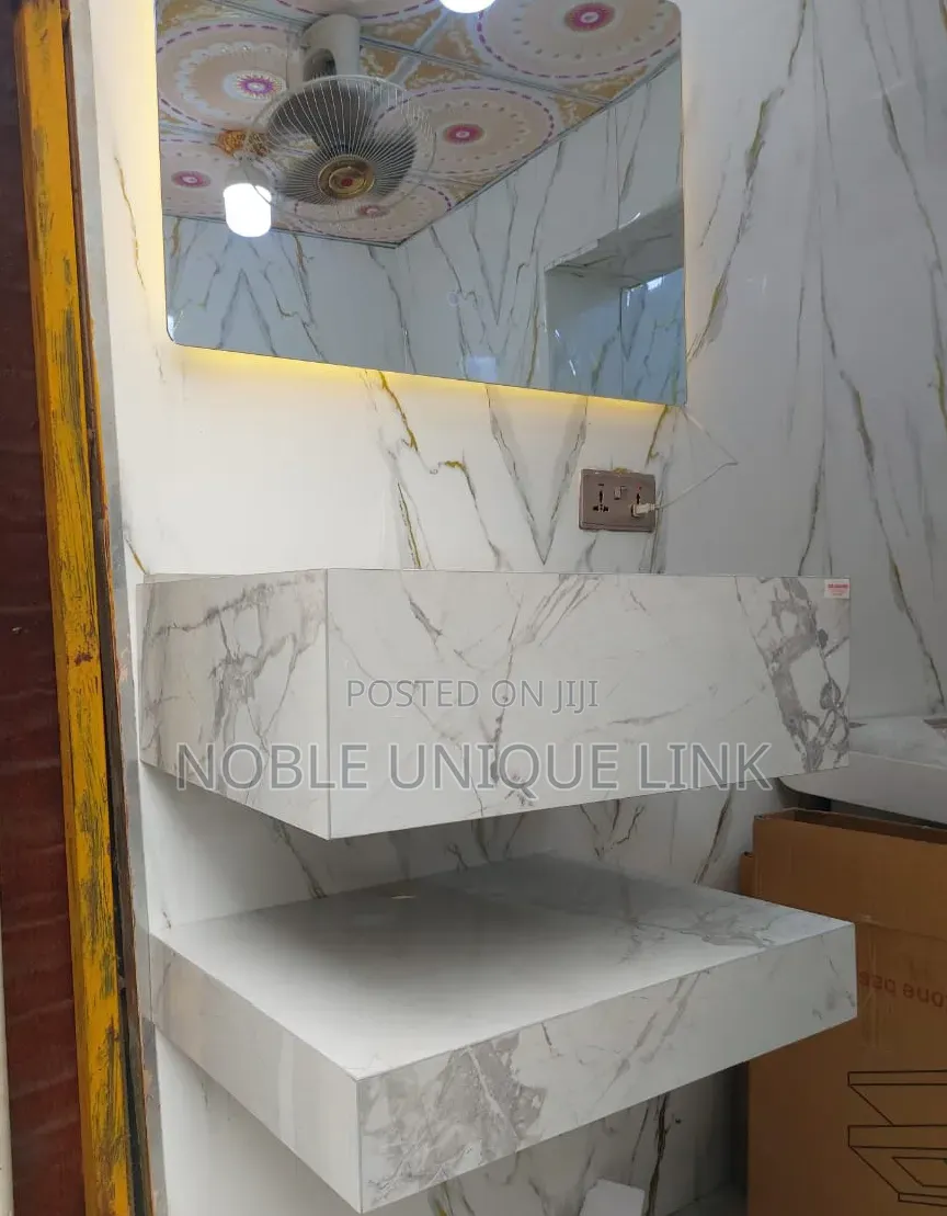 60×50 Cabinet Basin With Led Mirror