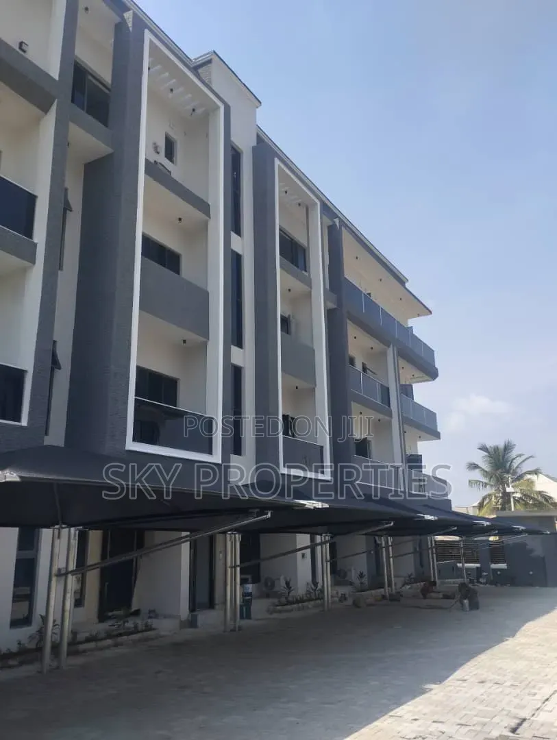 4bdrm Duplex in Oniru Estate, Victoria Island Extension for sale