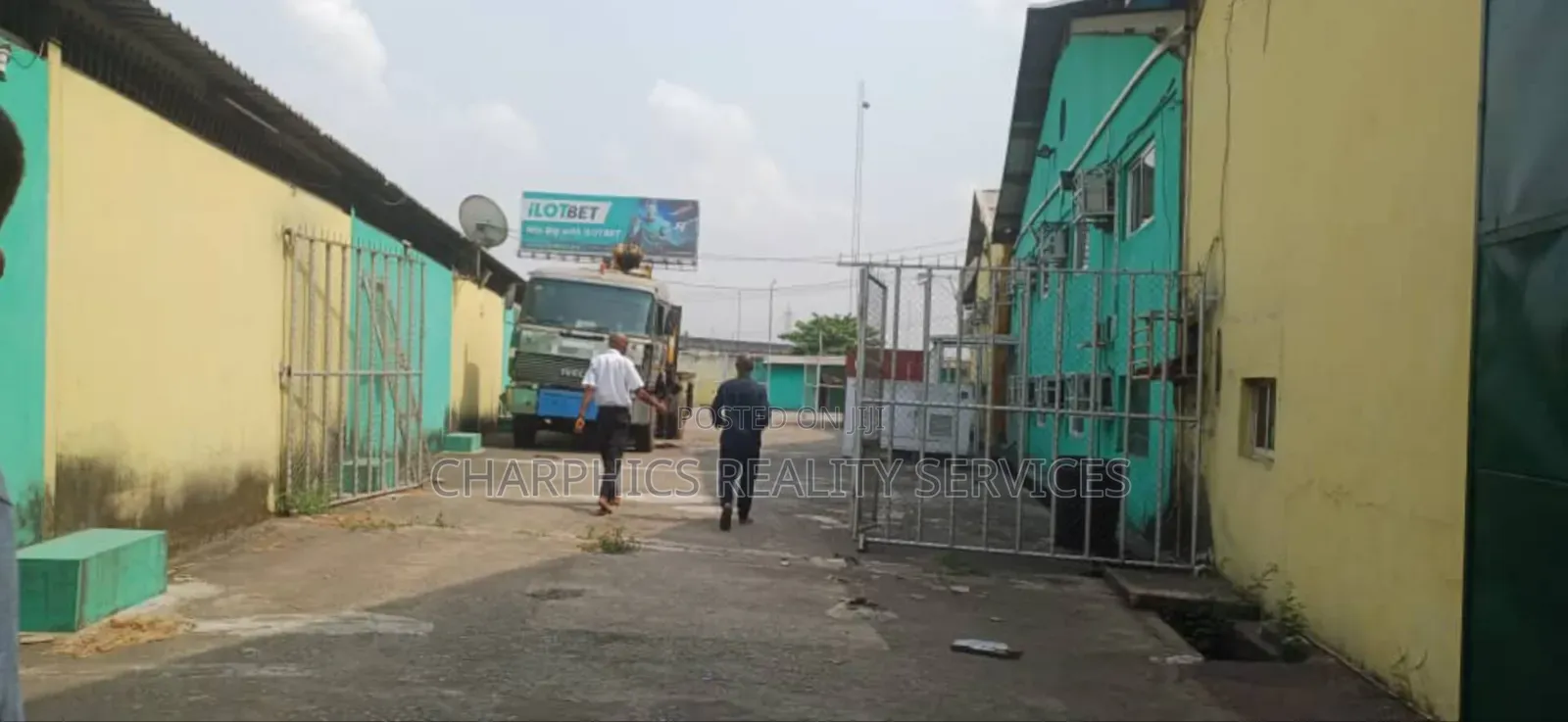 Self Compound 7,000sqm Warehouse Along Apapa-Oshodi Exp