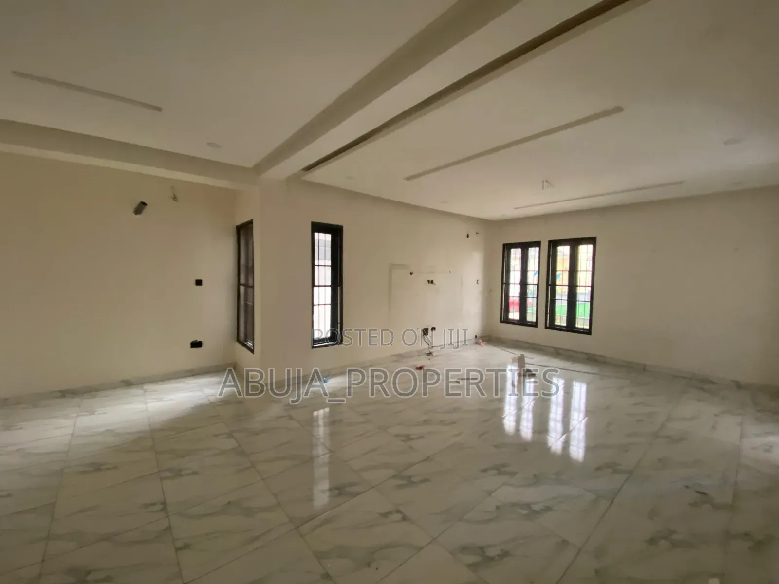4bdrm Duplex in Kado for rent