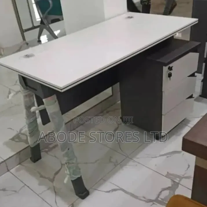 1.2m Sleek 2 Tone Wooden/Metal Office Table