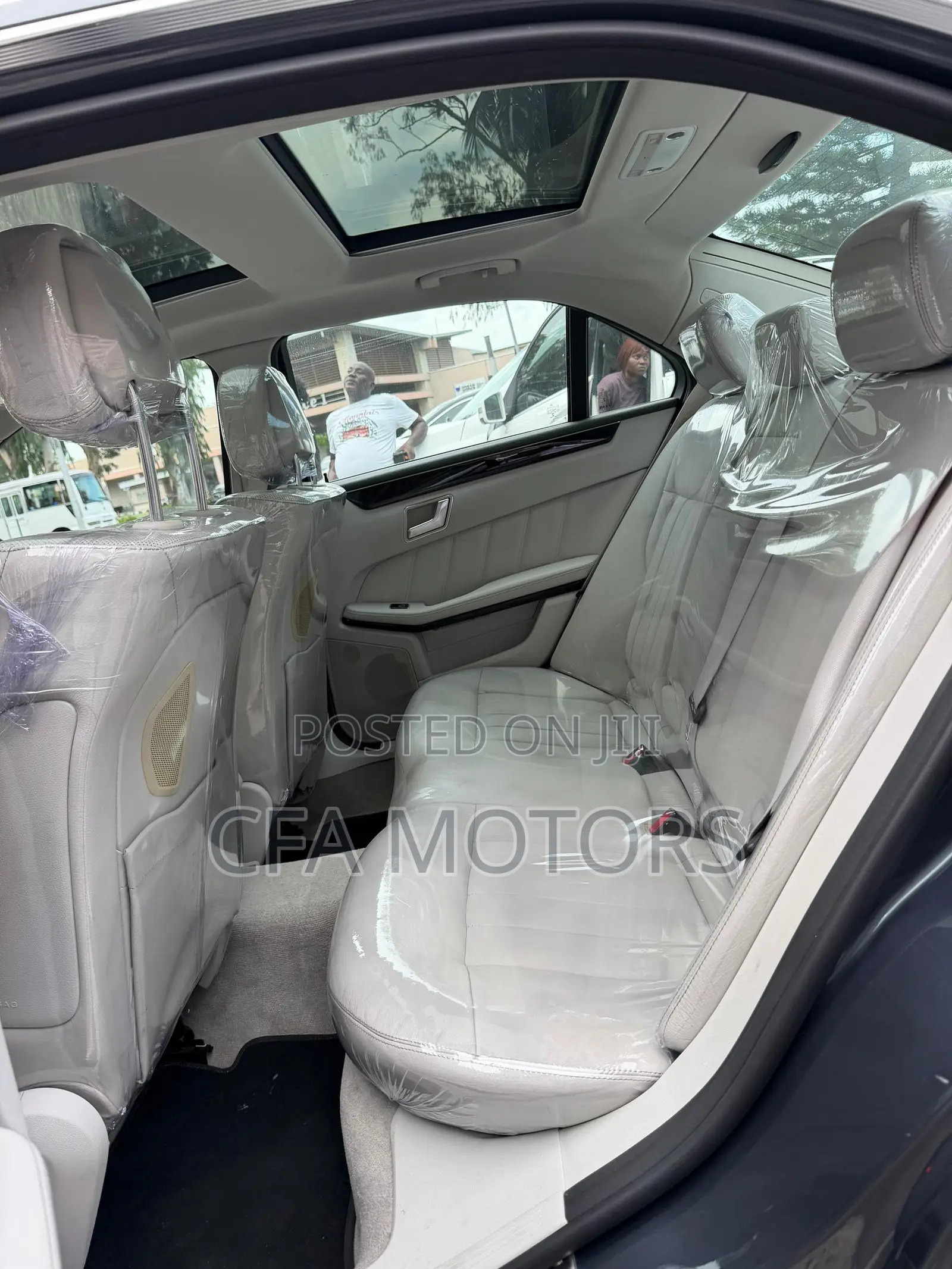 Mercedes-Benz E400 2015 Gray