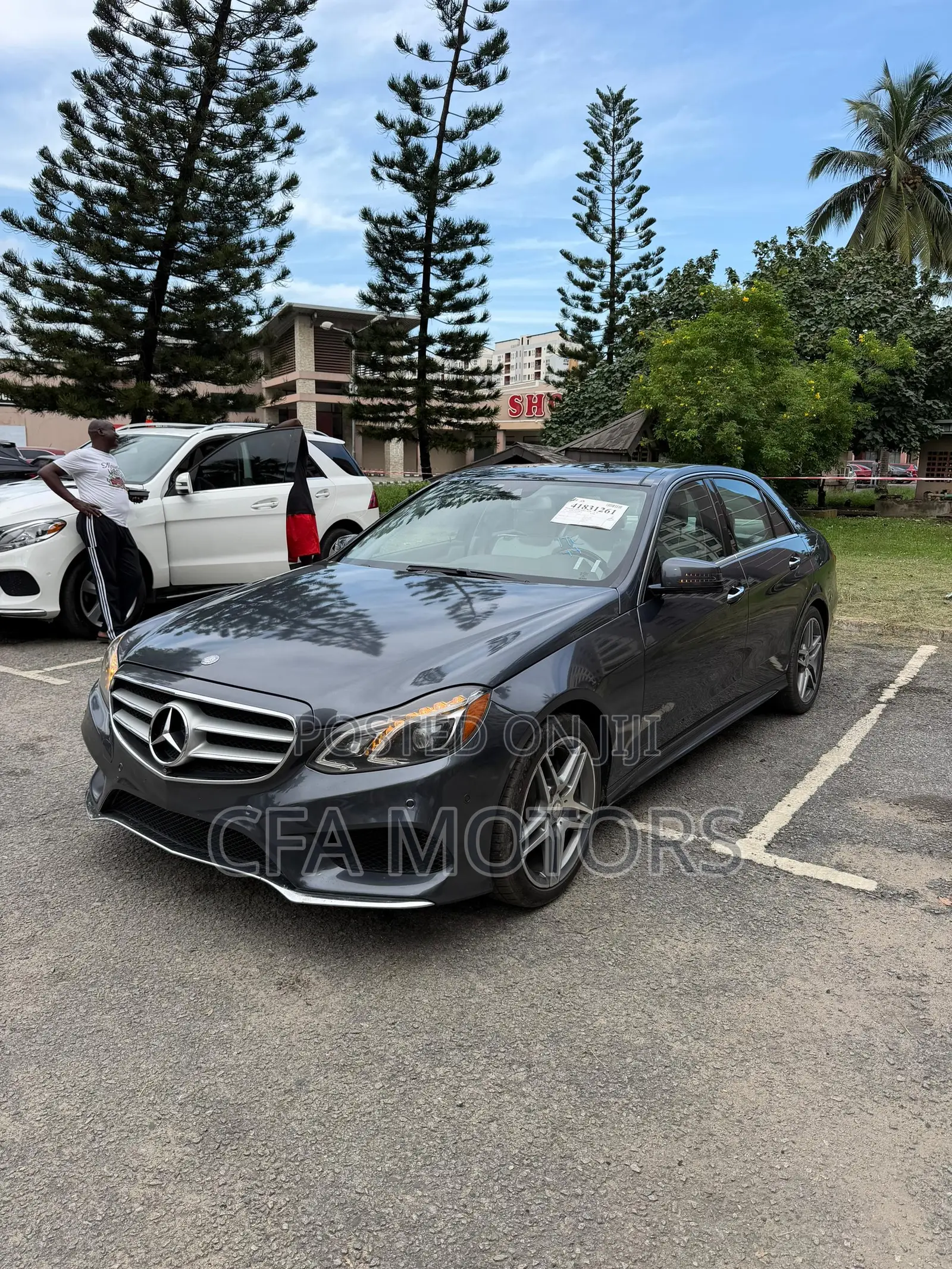 Mercedes-Benz E400 2015 Gray