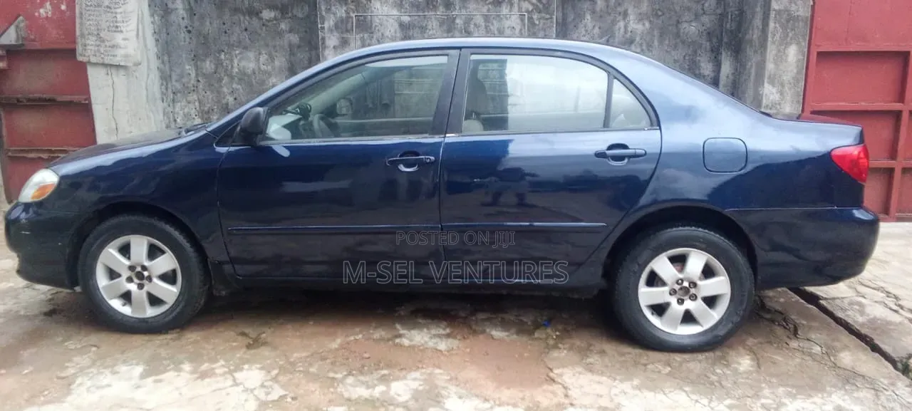 Toyota Corolla 2004 Blue