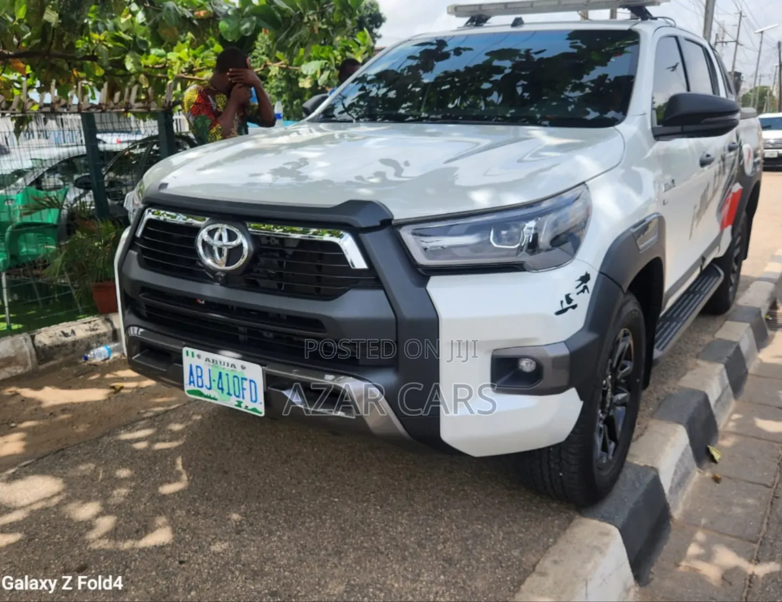 Toyota Hilux 2025 White