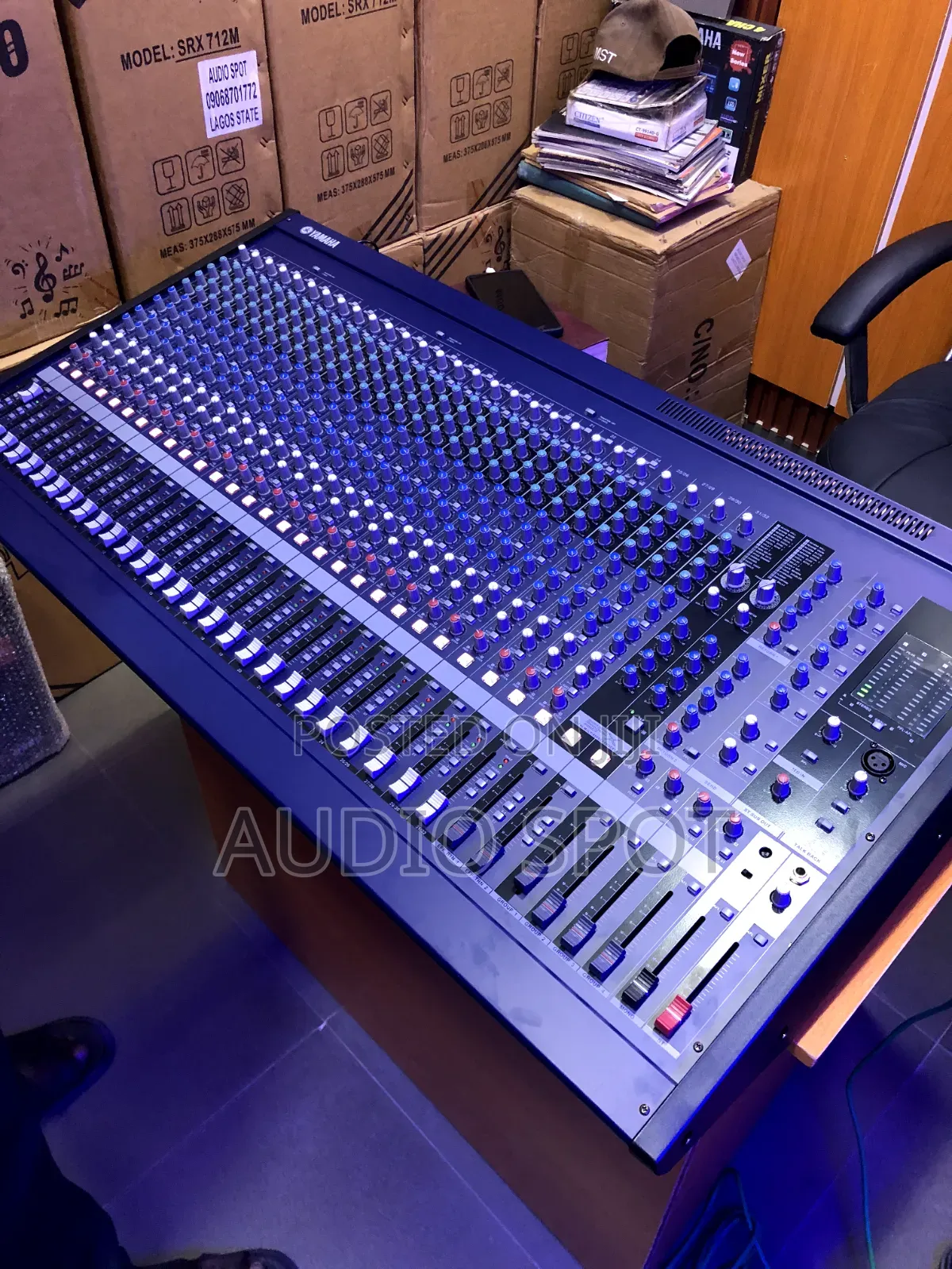 32 Channels Yamaha Mixer (Mg32cx)